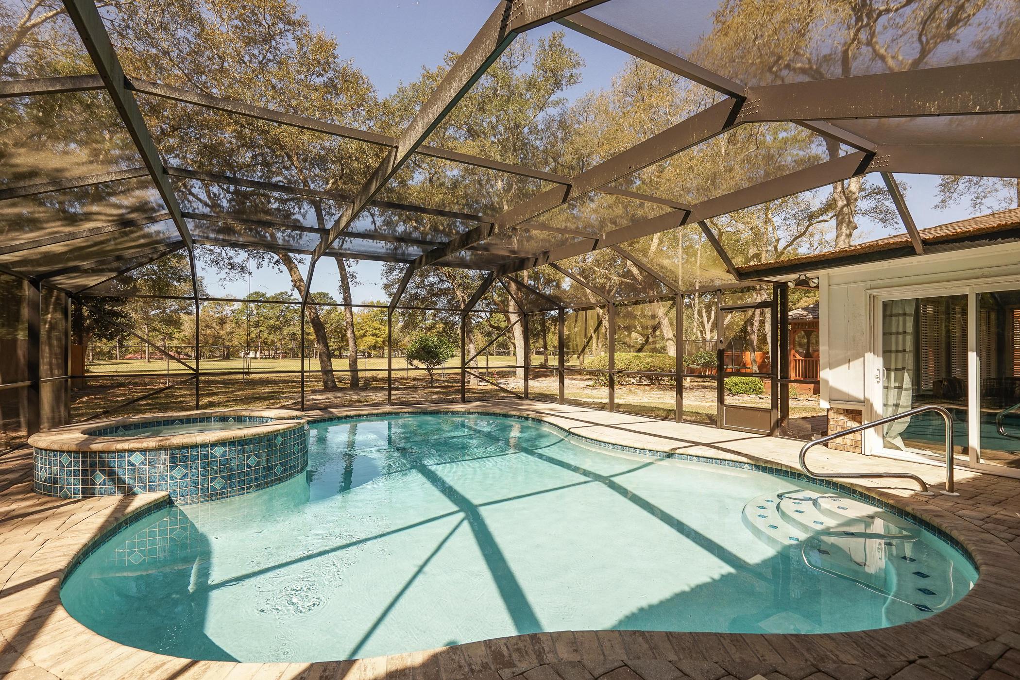 ROCKY BAYOU COUNTRY CLUB ESTATES 1 - Residential