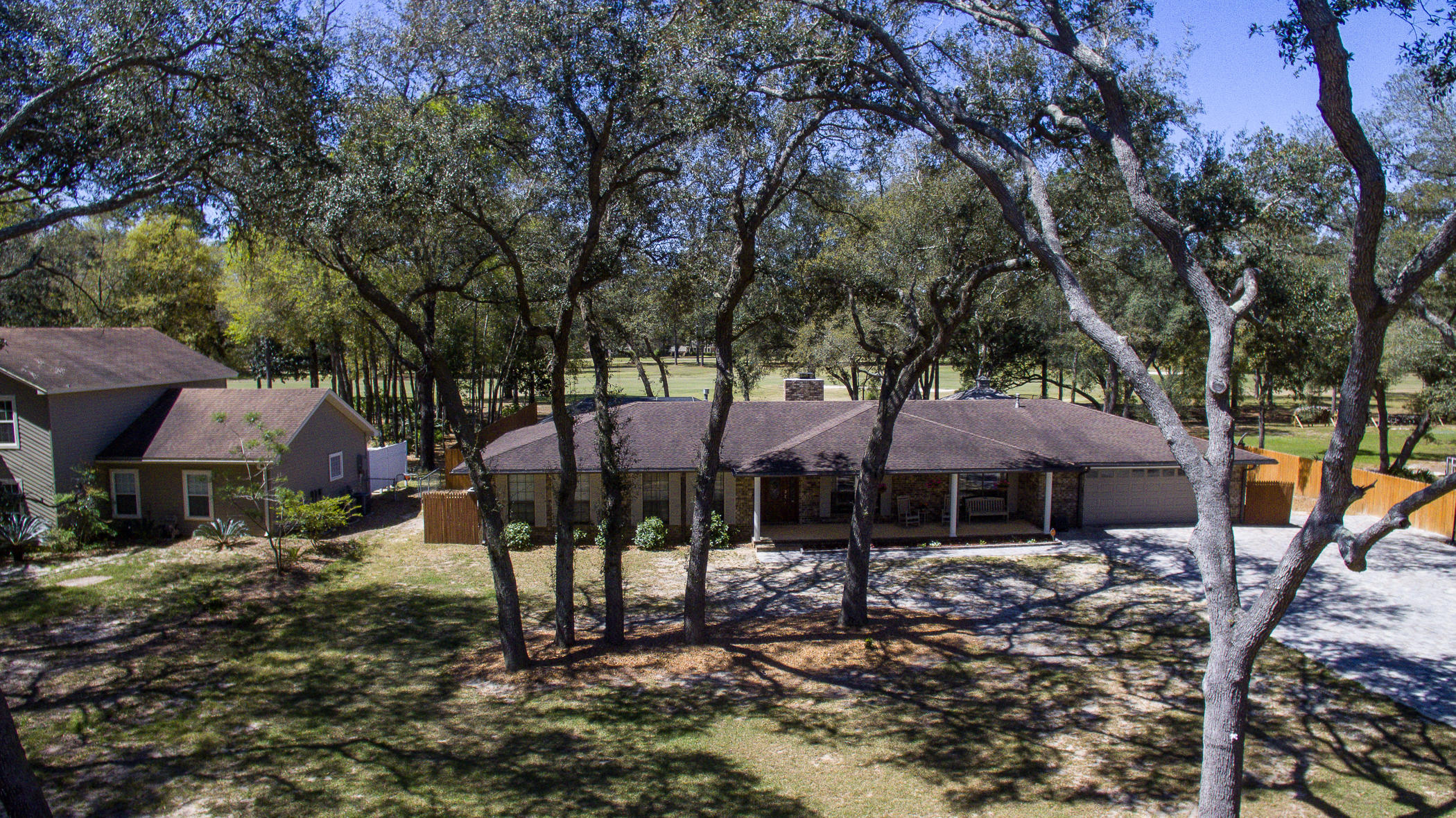 ROCKY BAYOU COUNTRY CLUB ESTATES 1 - Residential
