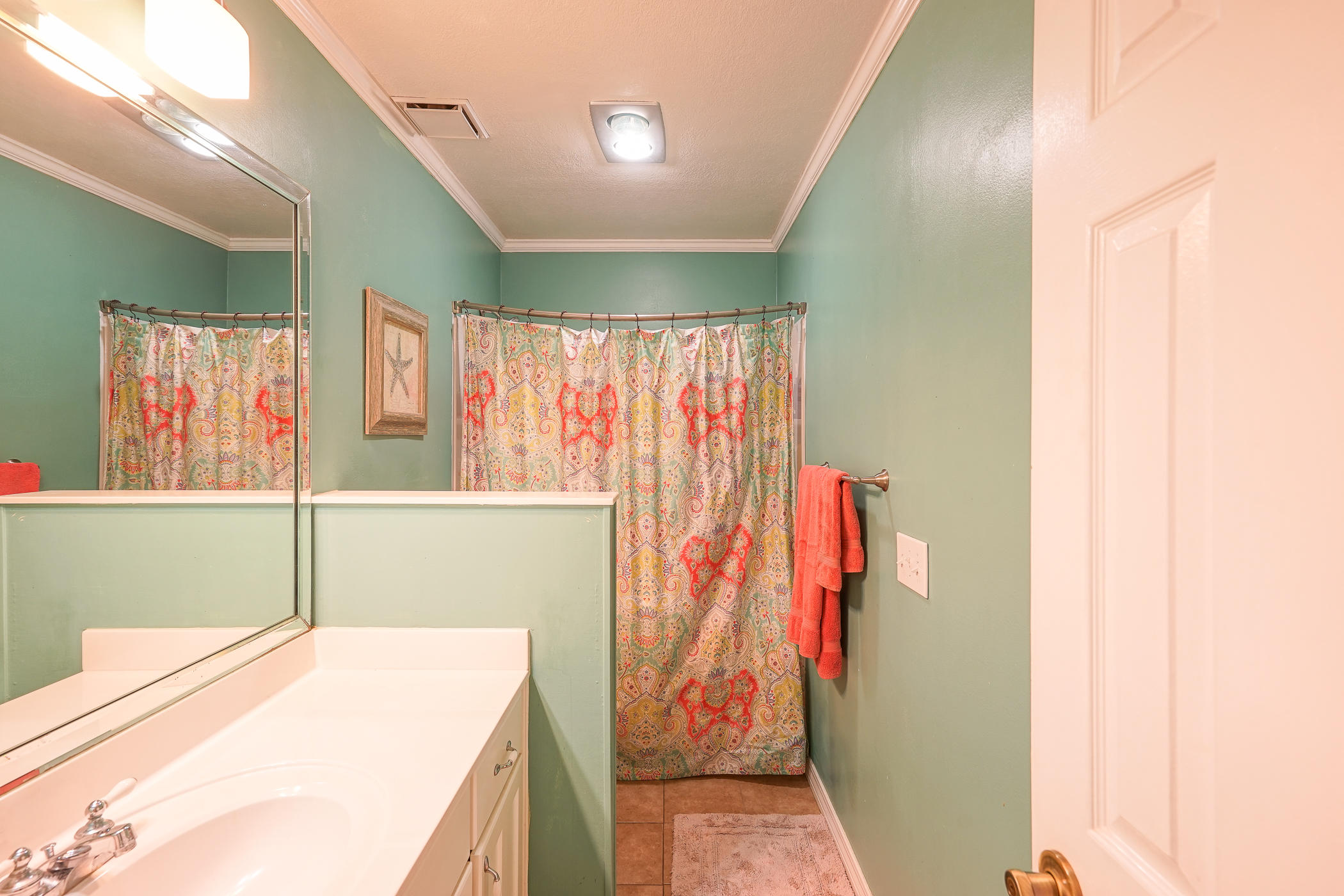 ROCKY BAYOU COUNTRY CLUB ESTATES 1 - Residential