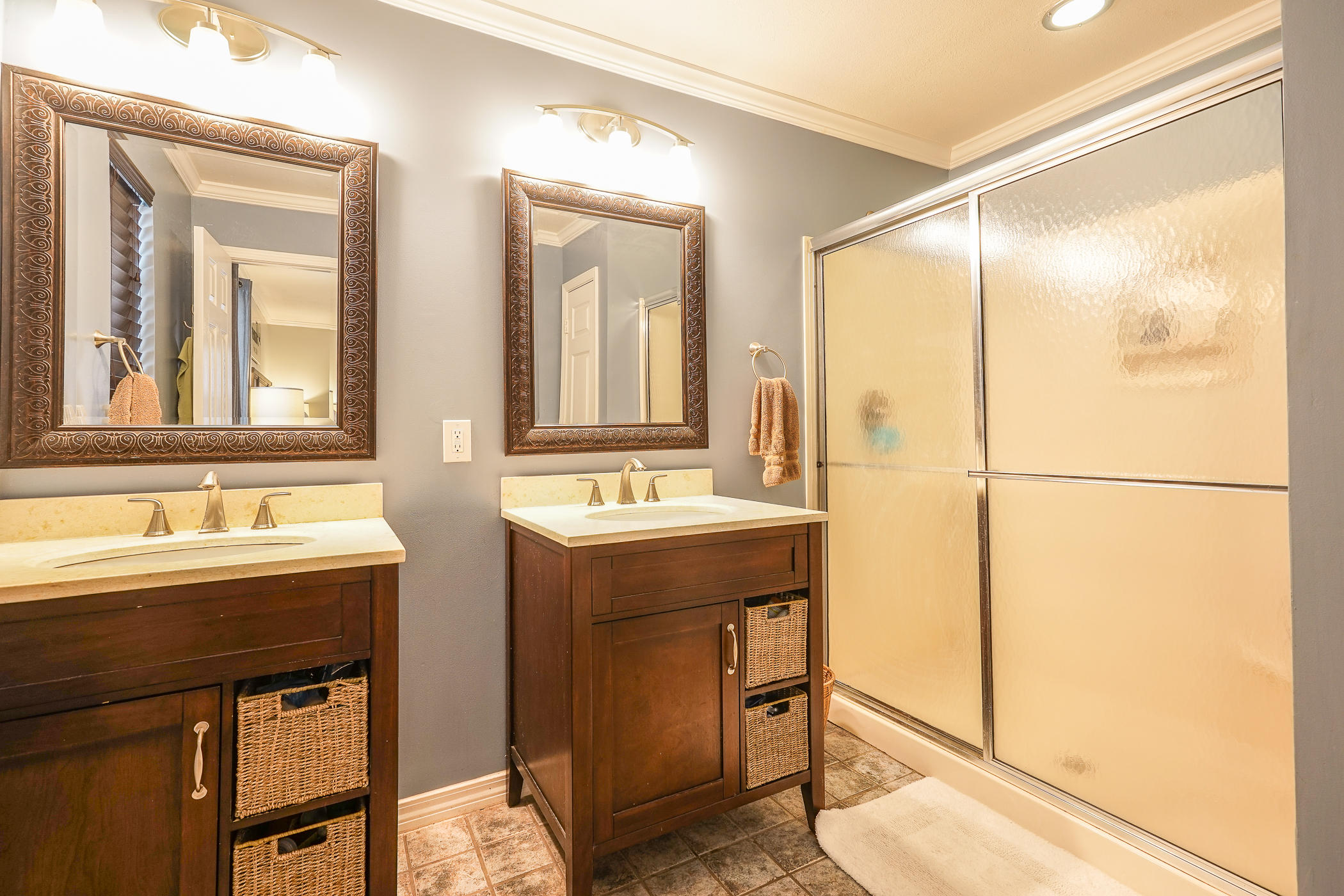 ROCKY BAYOU COUNTRY CLUB ESTATES 1 - Residential