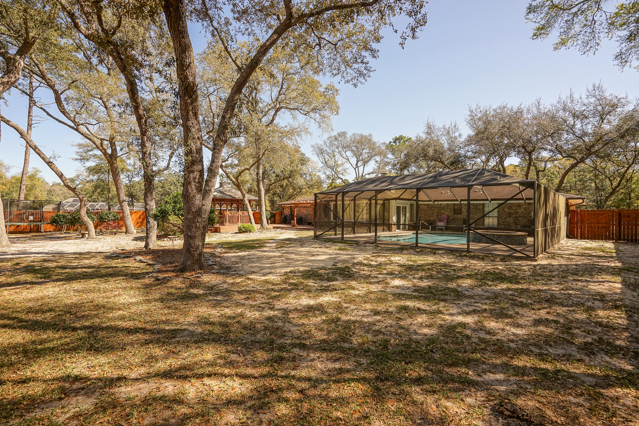 ROCKY BAYOU COUNTRY CLUB ESTATES 1 - Residential