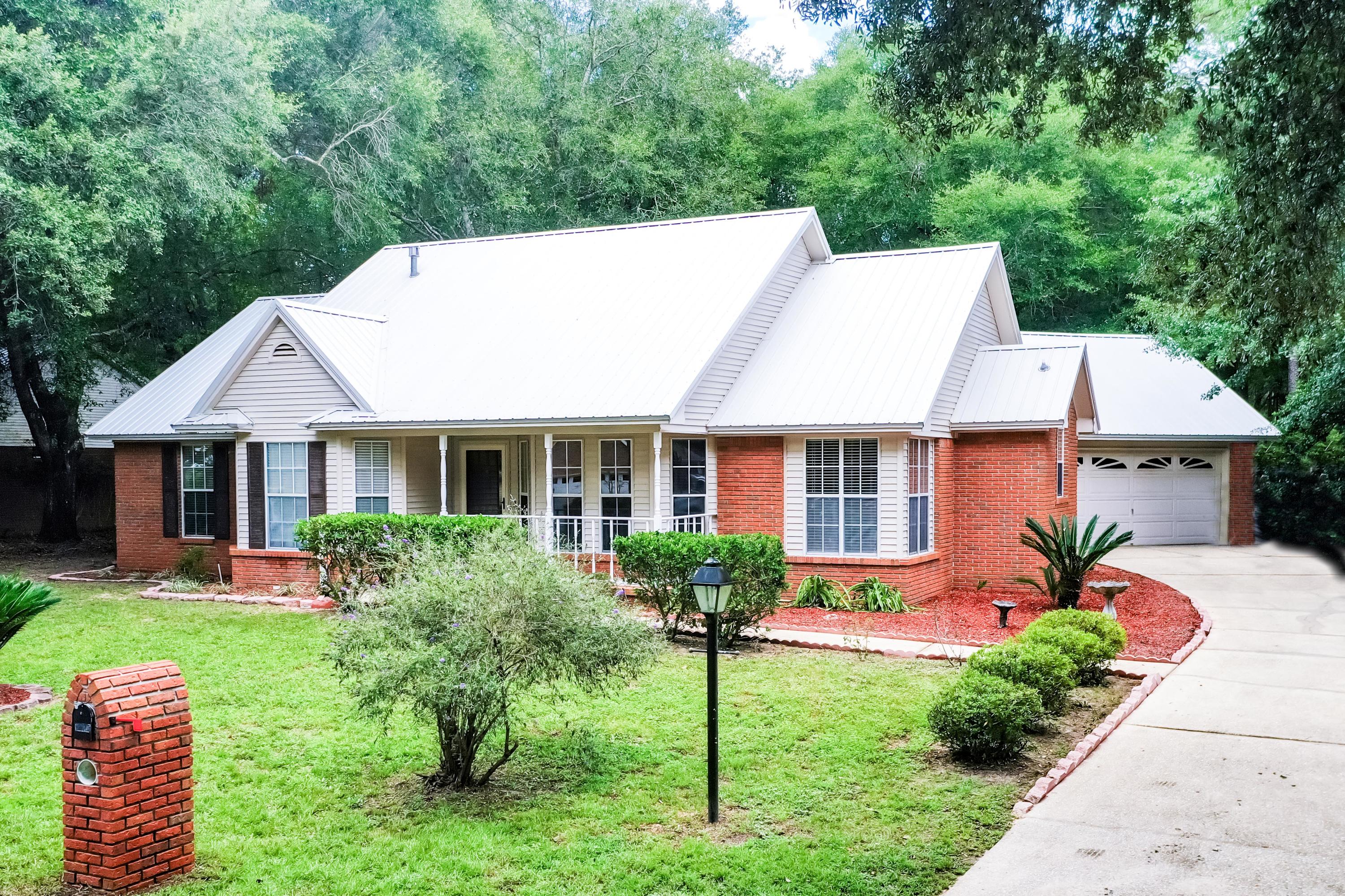 SAVANNAH OAKS - Residential