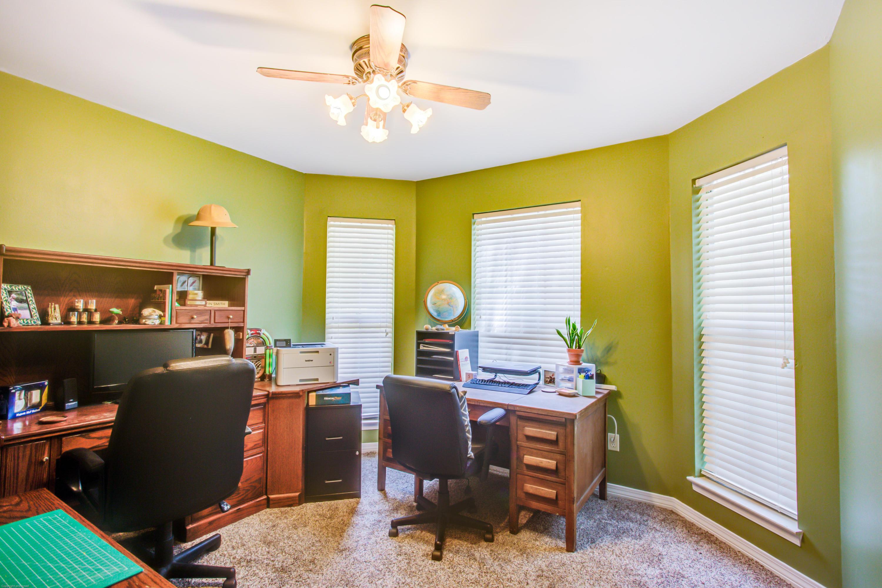 SAVANNAH OAKS - Residential