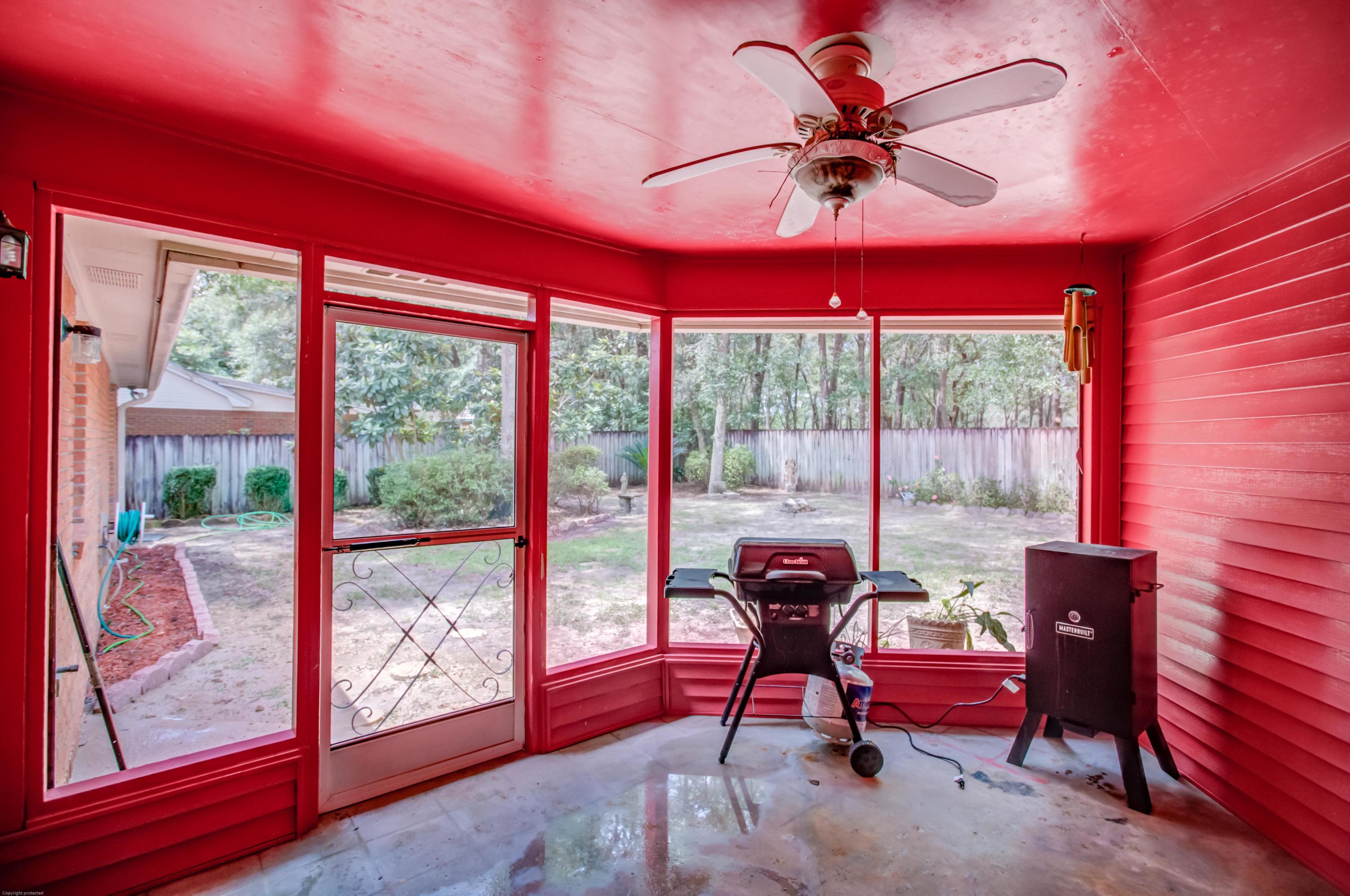 SAVANNAH OAKS - Residential