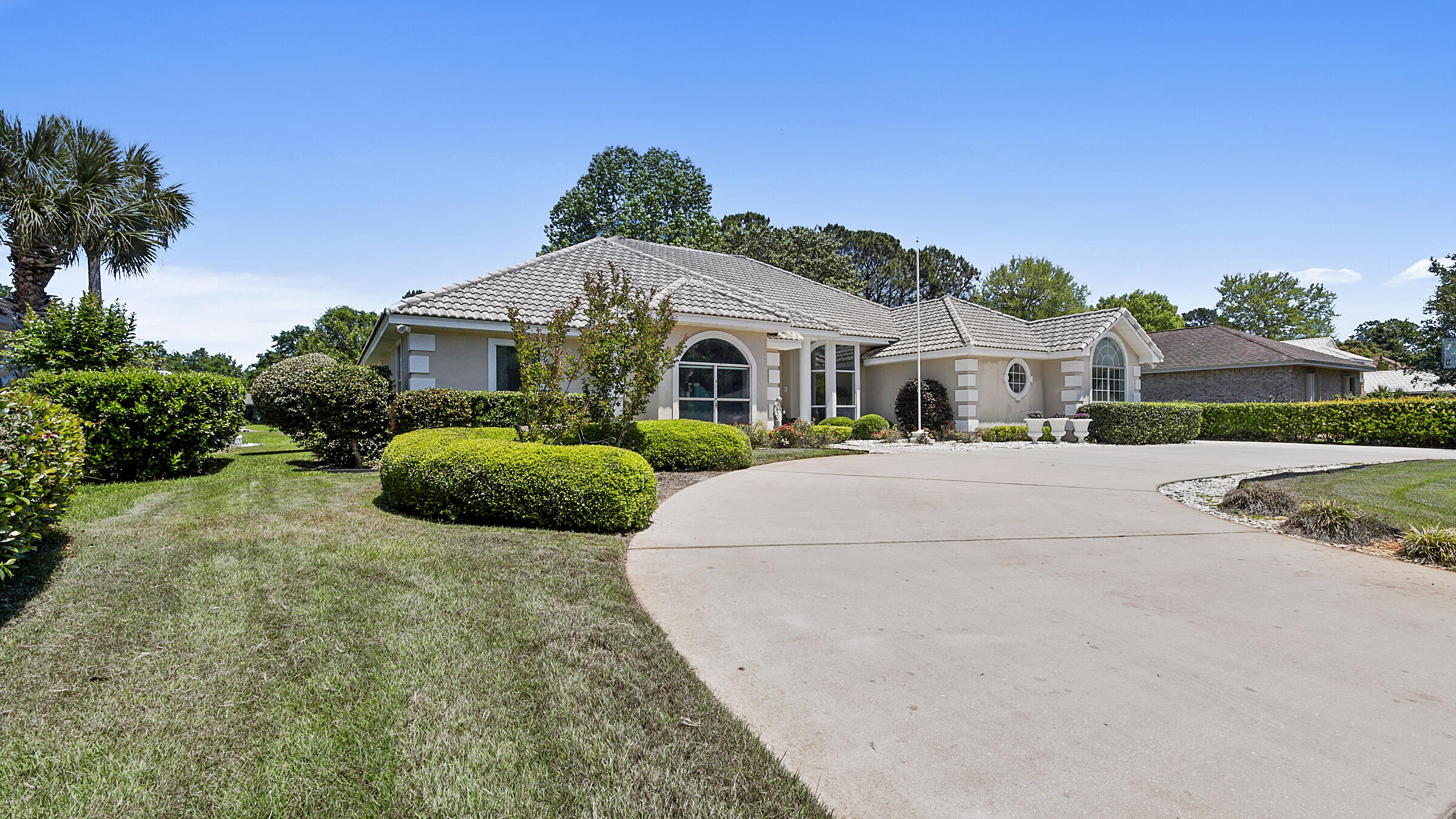 GLENLAKE PH 1 - Residential