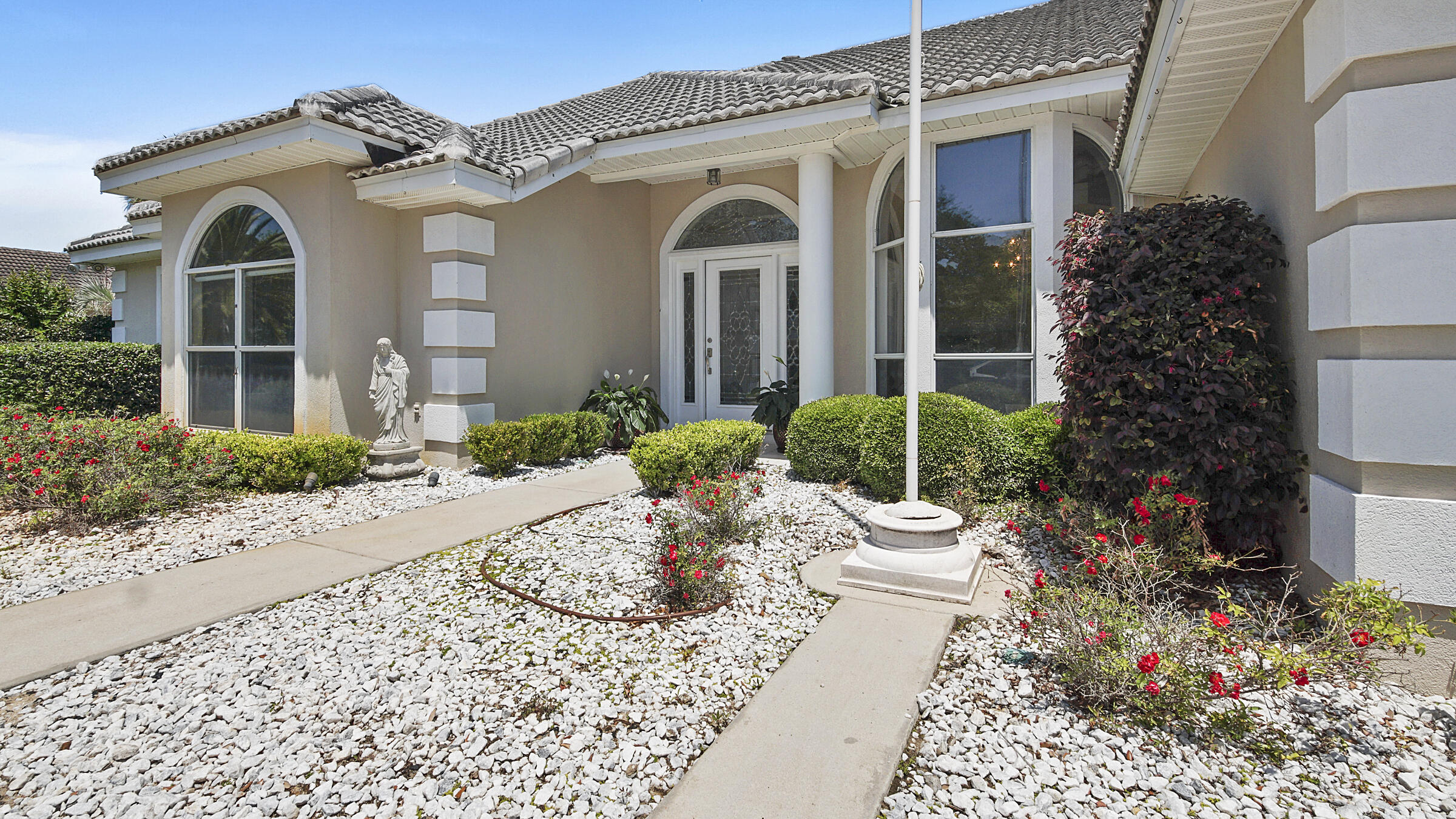 GLENLAKE PH 1 - Residential