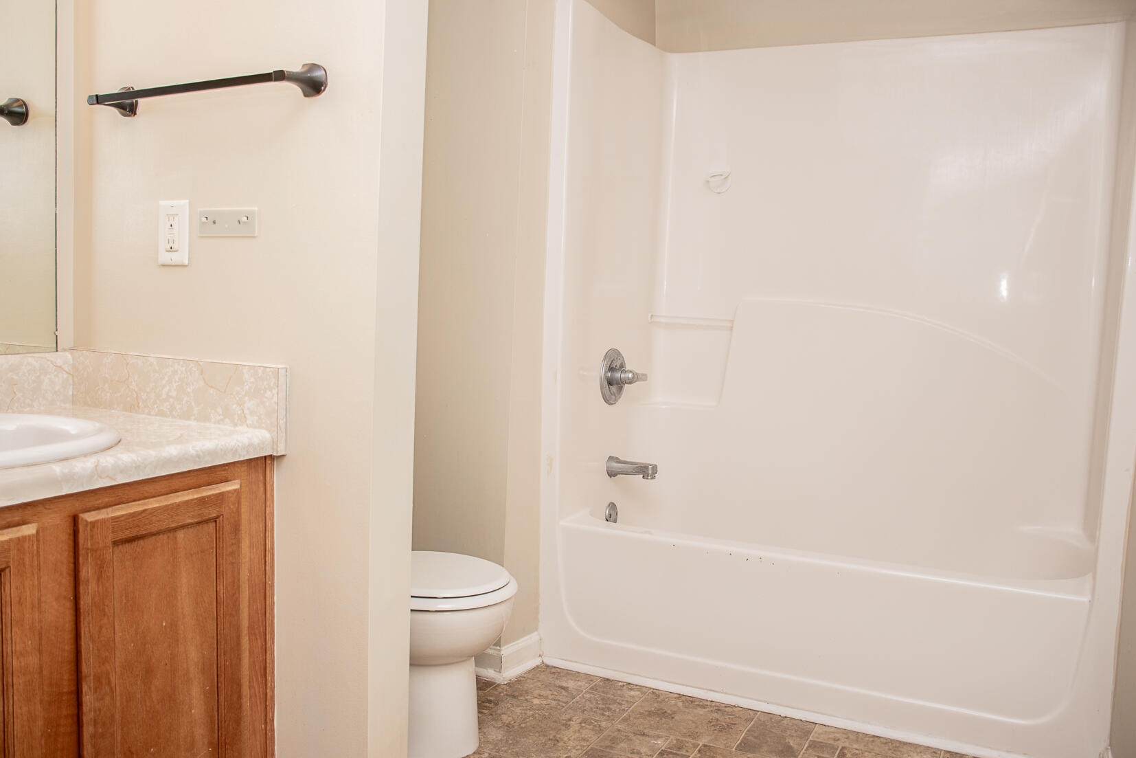 ROLLING PINES - Residential