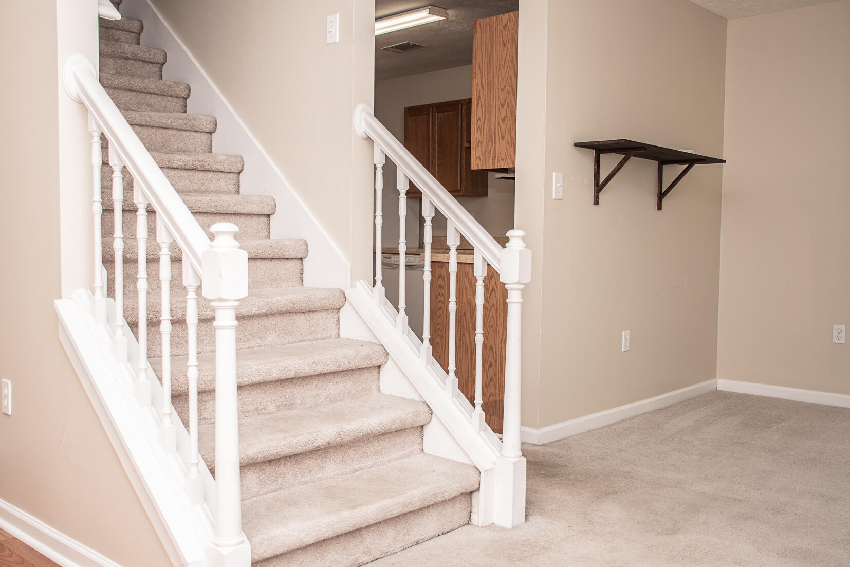 ROLLING PINES - Residential