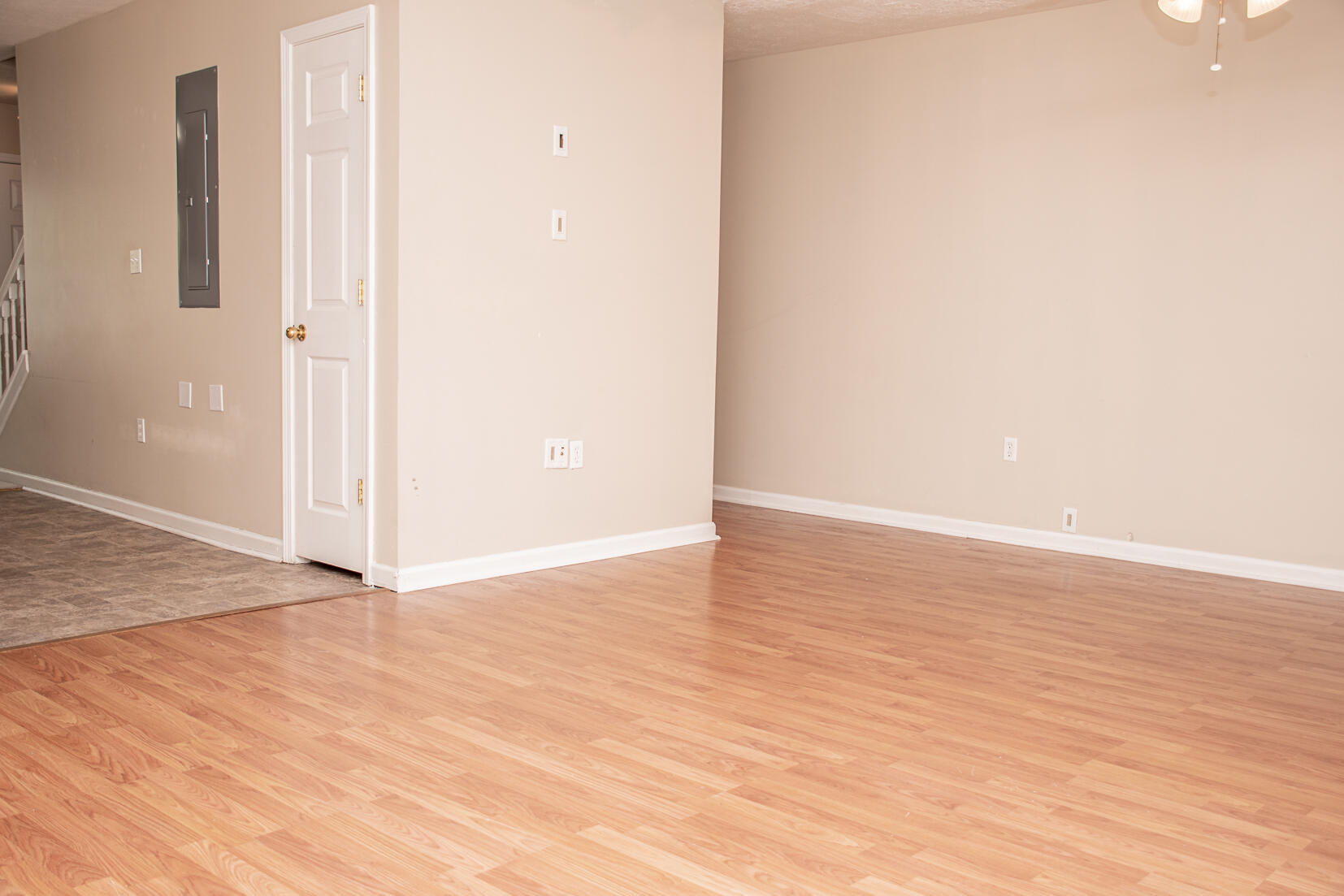 ROLLING PINES - Residential