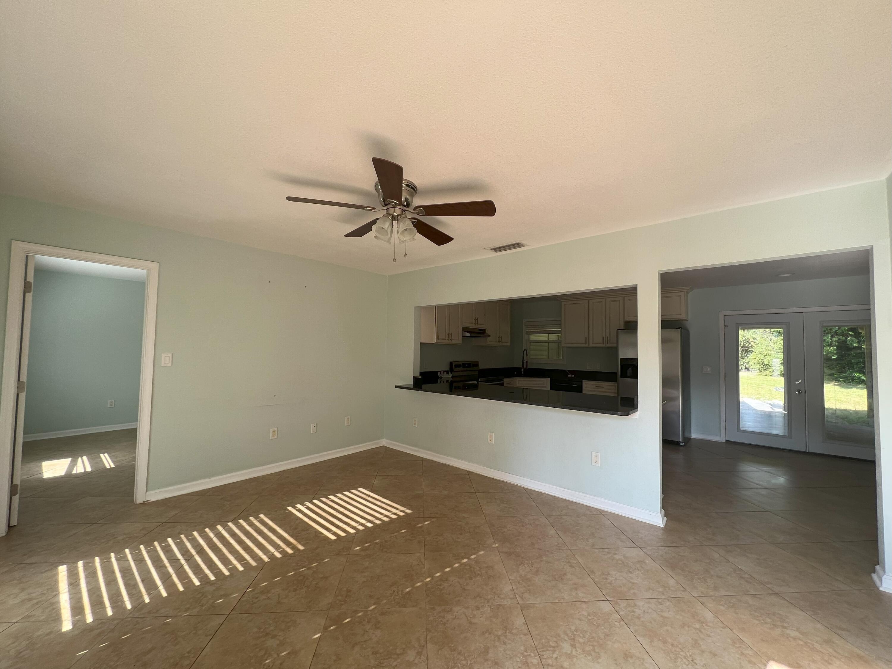 ADAMS POWELL EAST - Residential Lease