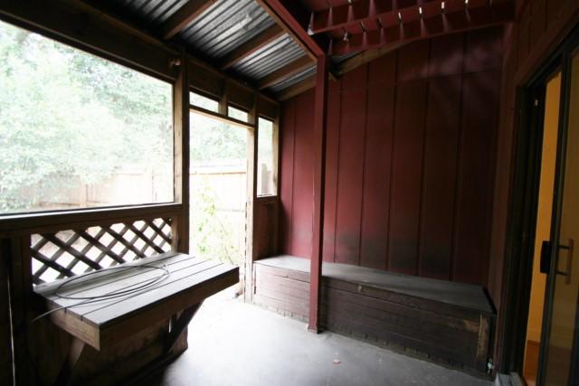 WOODHAM MANOR 1ST ADDN - Residential