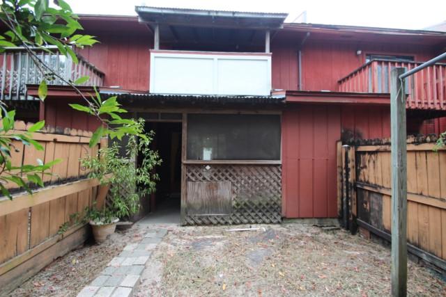 WOODHAM MANOR 1ST ADDN - Residential