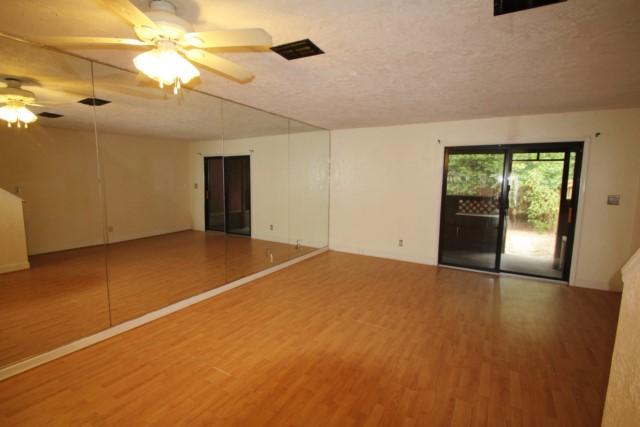 WOODHAM MANOR 1ST ADDN - Residential