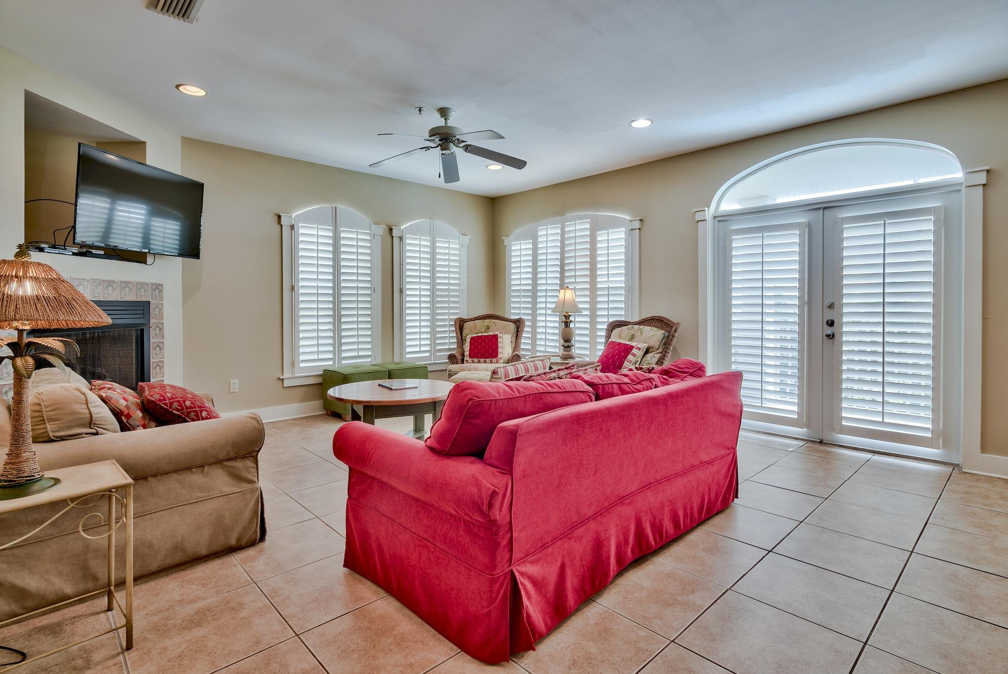 VILLAS AT SEAGROVE BEACH - Residential