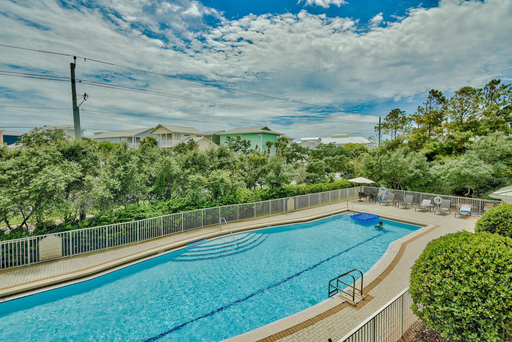 VILLAS AT SEAGROVE BEACH - Residential