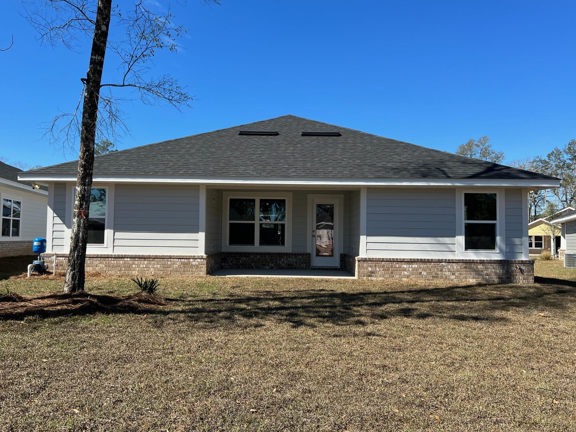 RIVERWALK PH I - Residential Lease