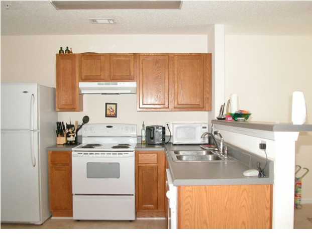 ROLLING PINES - Residential Lease