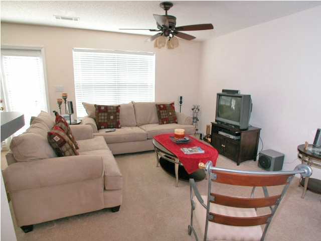 ROLLING PINES - Residential Lease