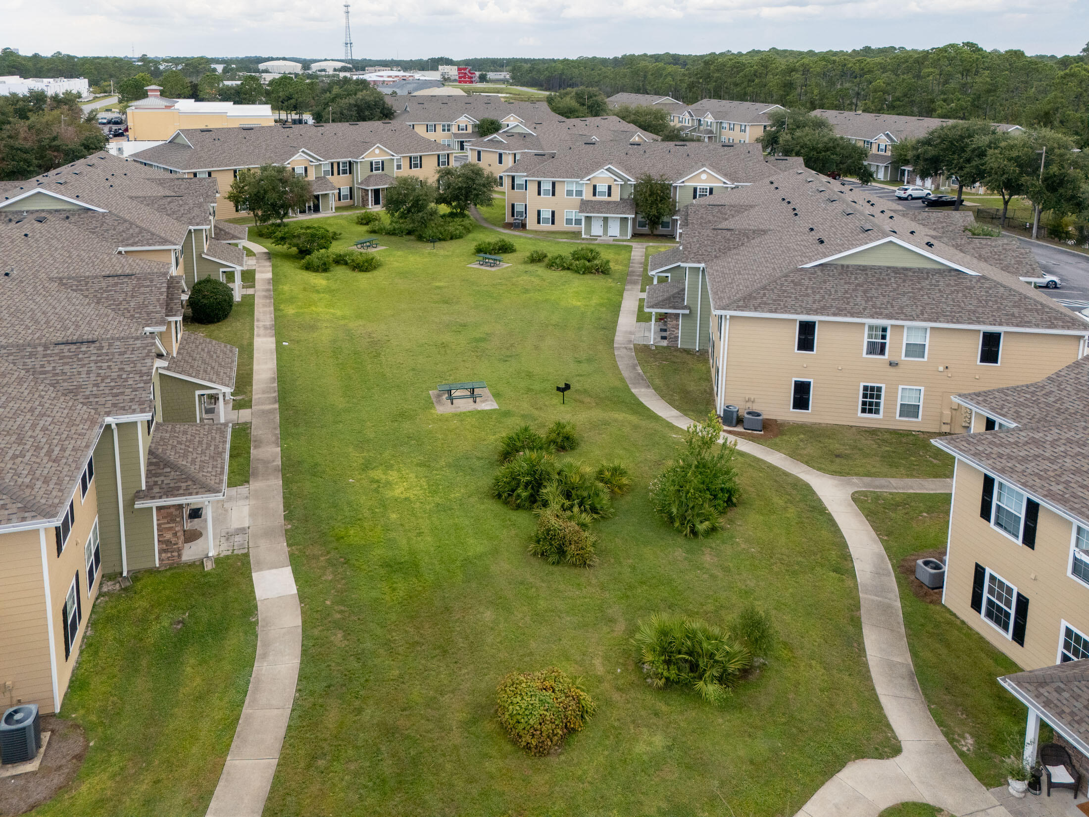 NAUTILUS CONDO - Residential