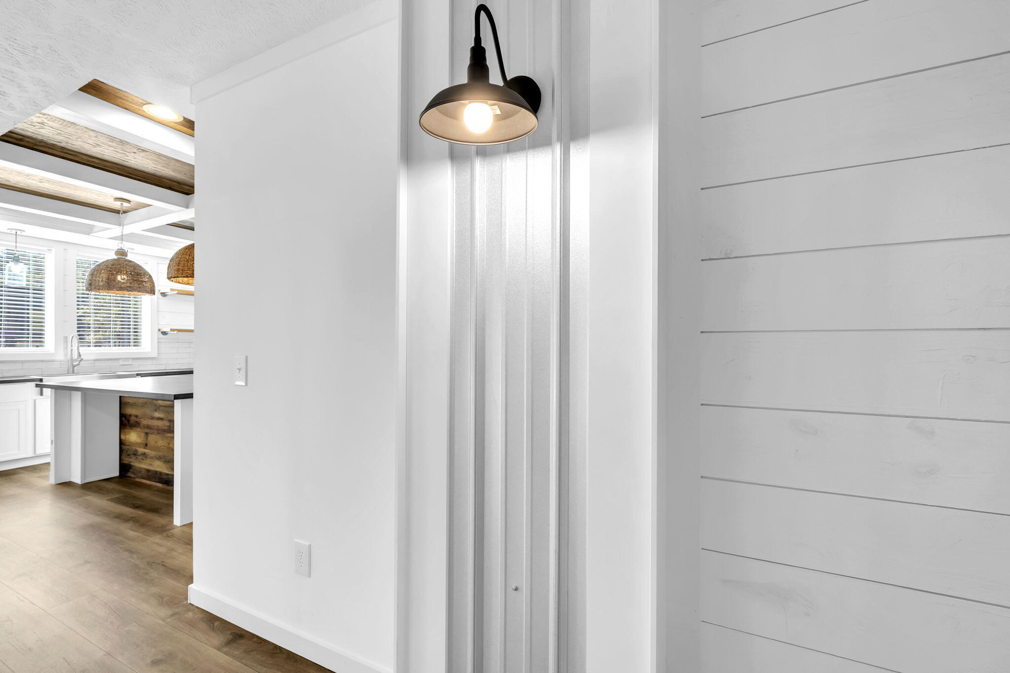 MAGNOLIA BEACH - Residential