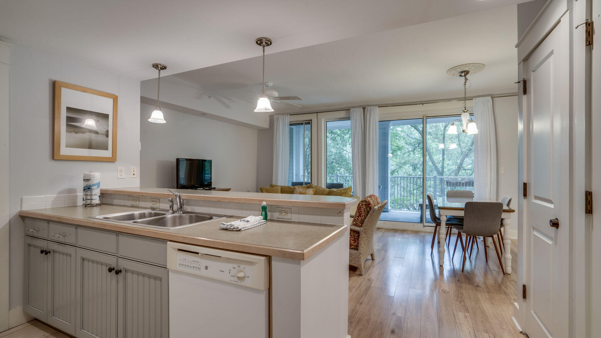 PILOT HOUSE - Residential