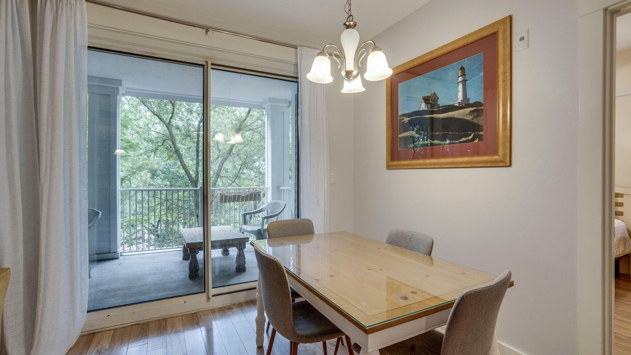 PILOT HOUSE - Residential