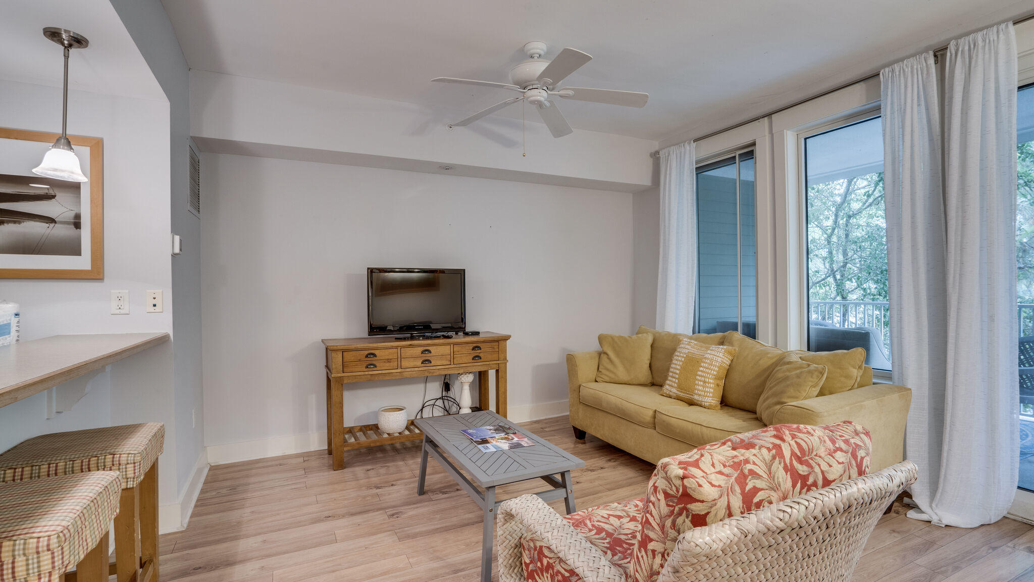 PILOT HOUSE - Residential