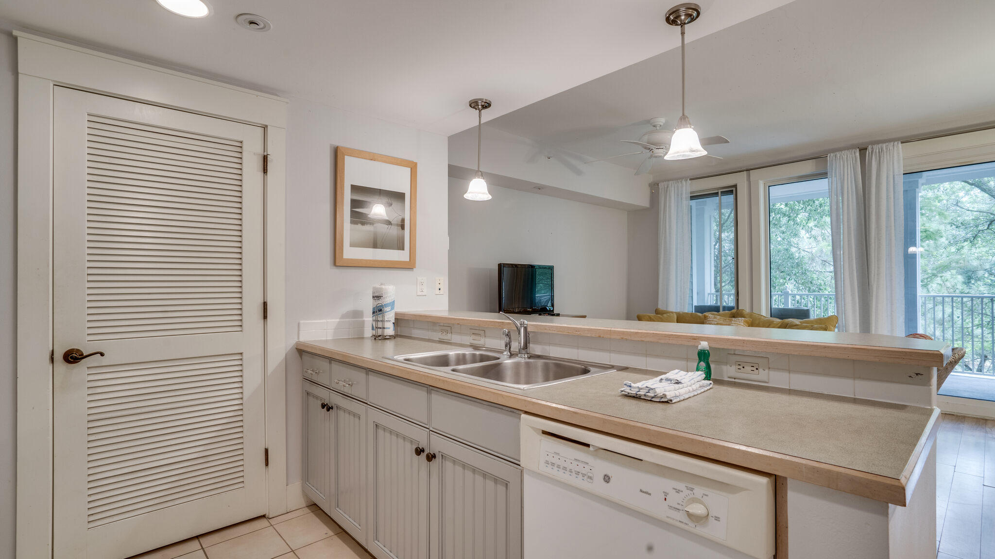 PILOT HOUSE - Residential