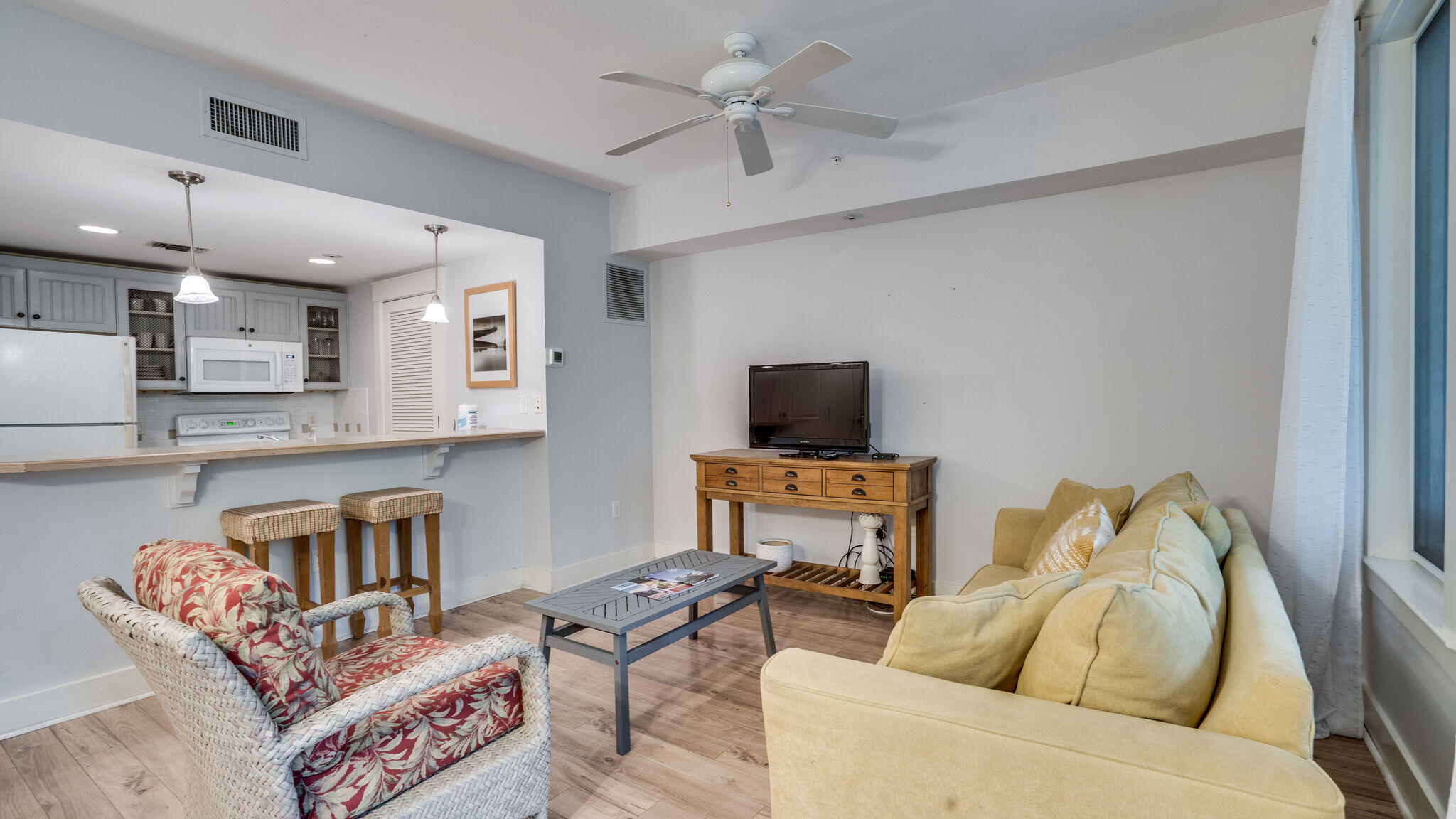 PILOT HOUSE - Residential