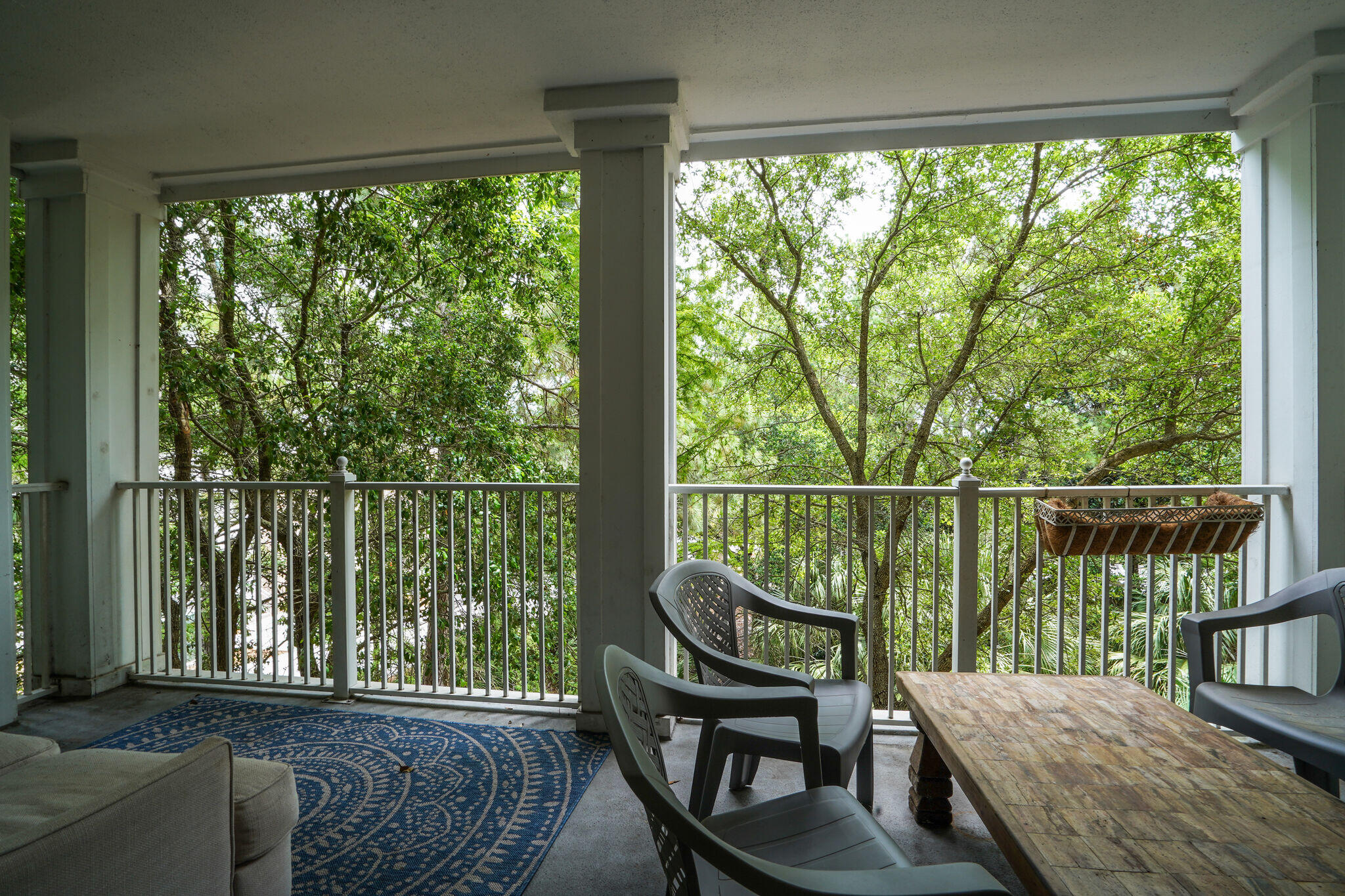 PILOT HOUSE - Residential