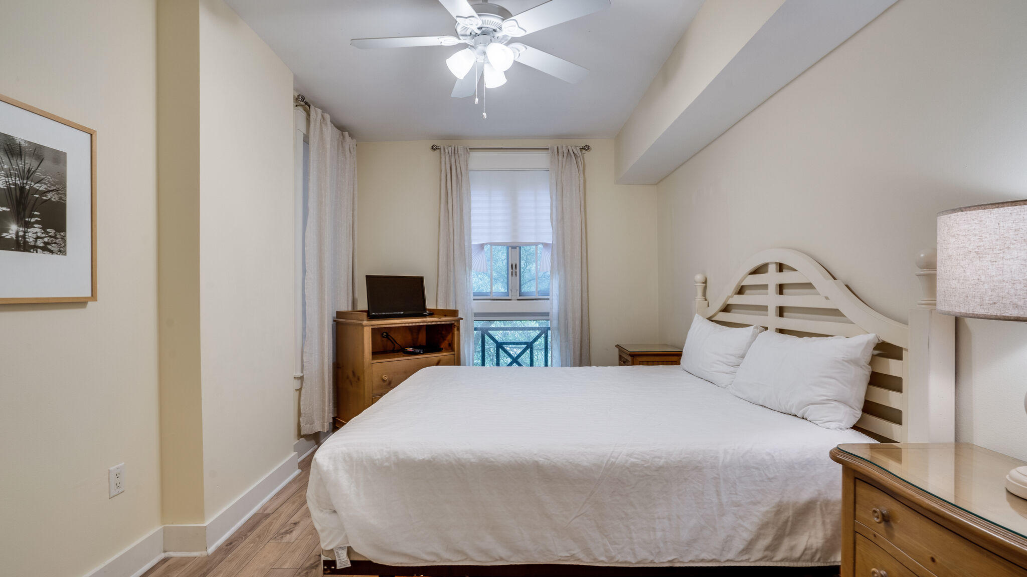 PILOT HOUSE - Residential