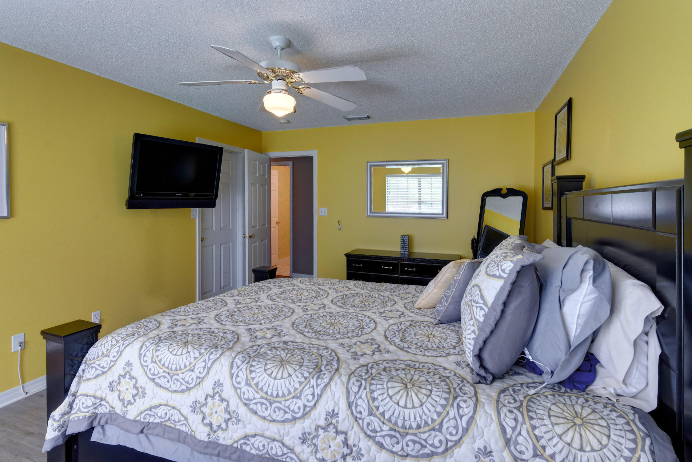 TOM KING ESTATES - Residential