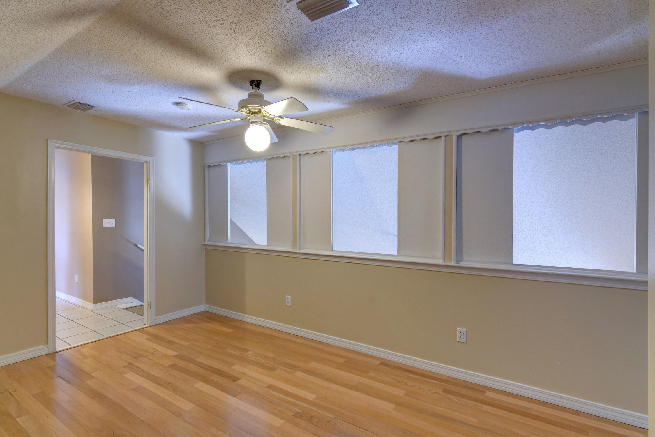 TOM KING ESTATES - Residential