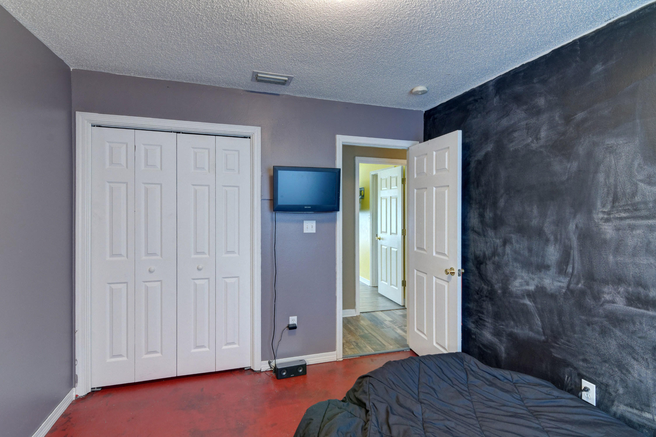 TOM KING ESTATES - Residential