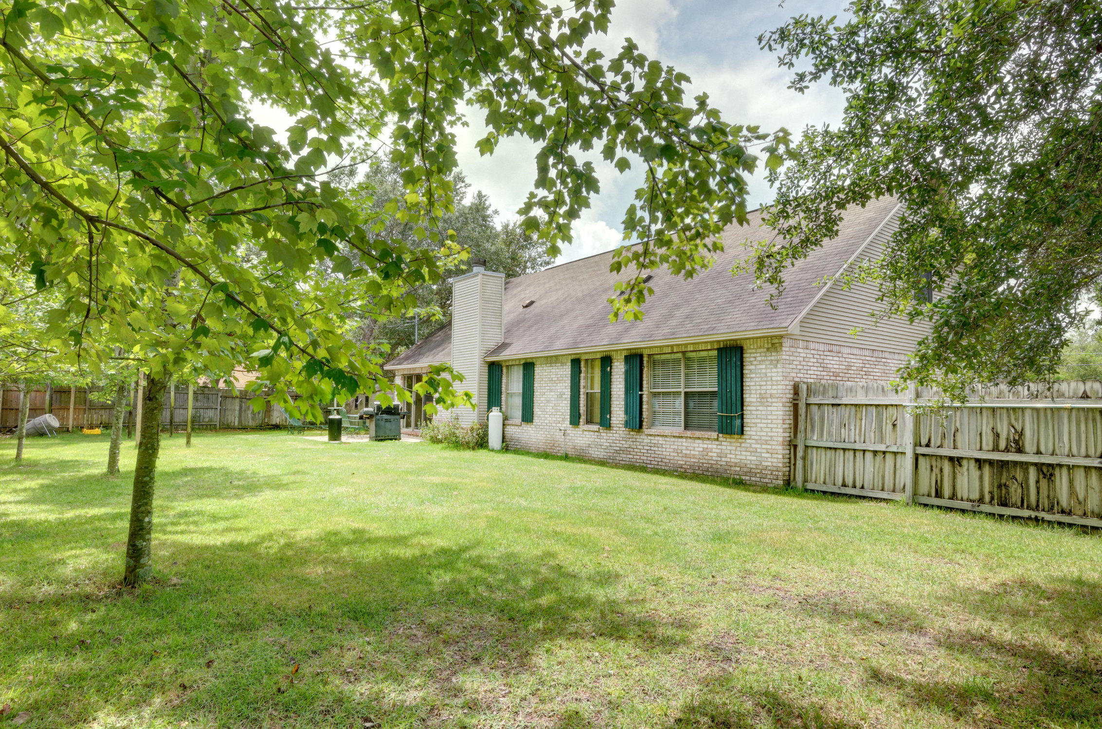 TOM KING ESTATES - Residential