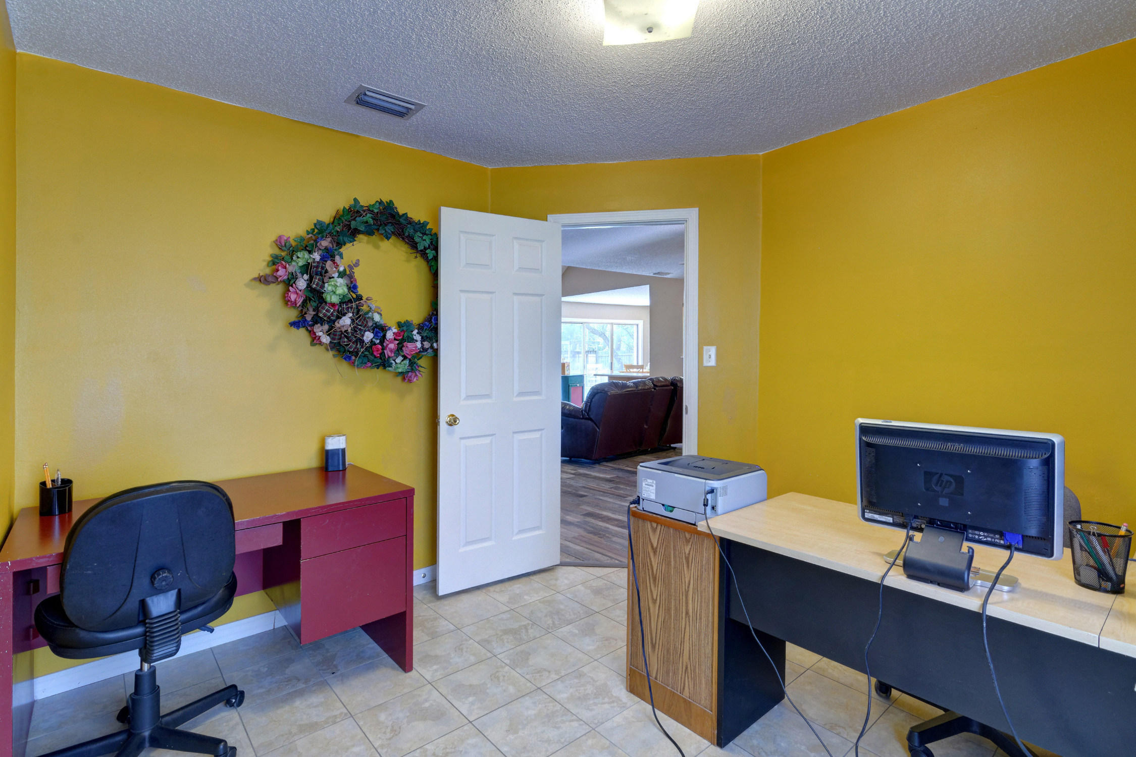 TOM KING ESTATES - Residential