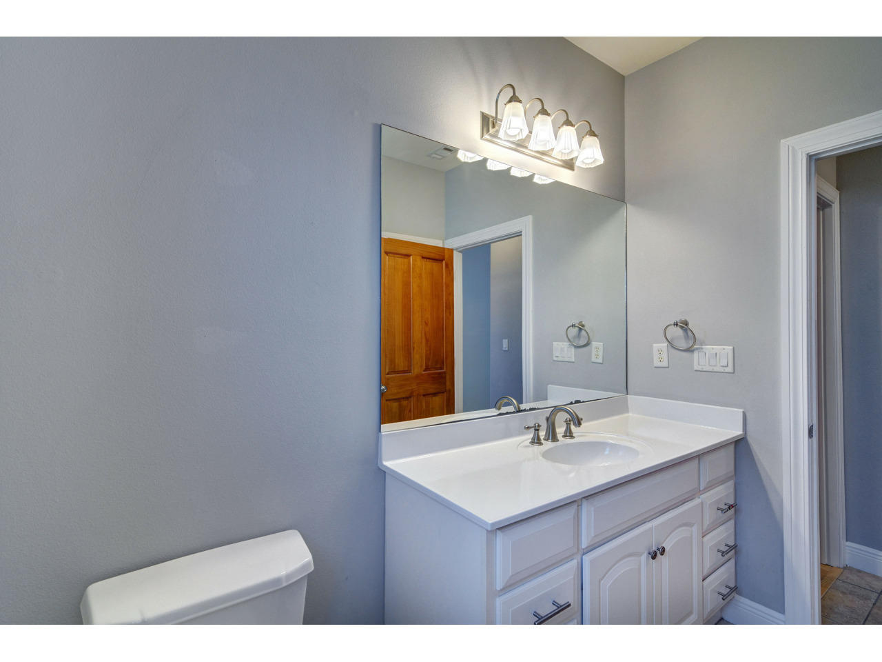 HOLIDAY SHORES ESTATES 2ND ADDN - Residential