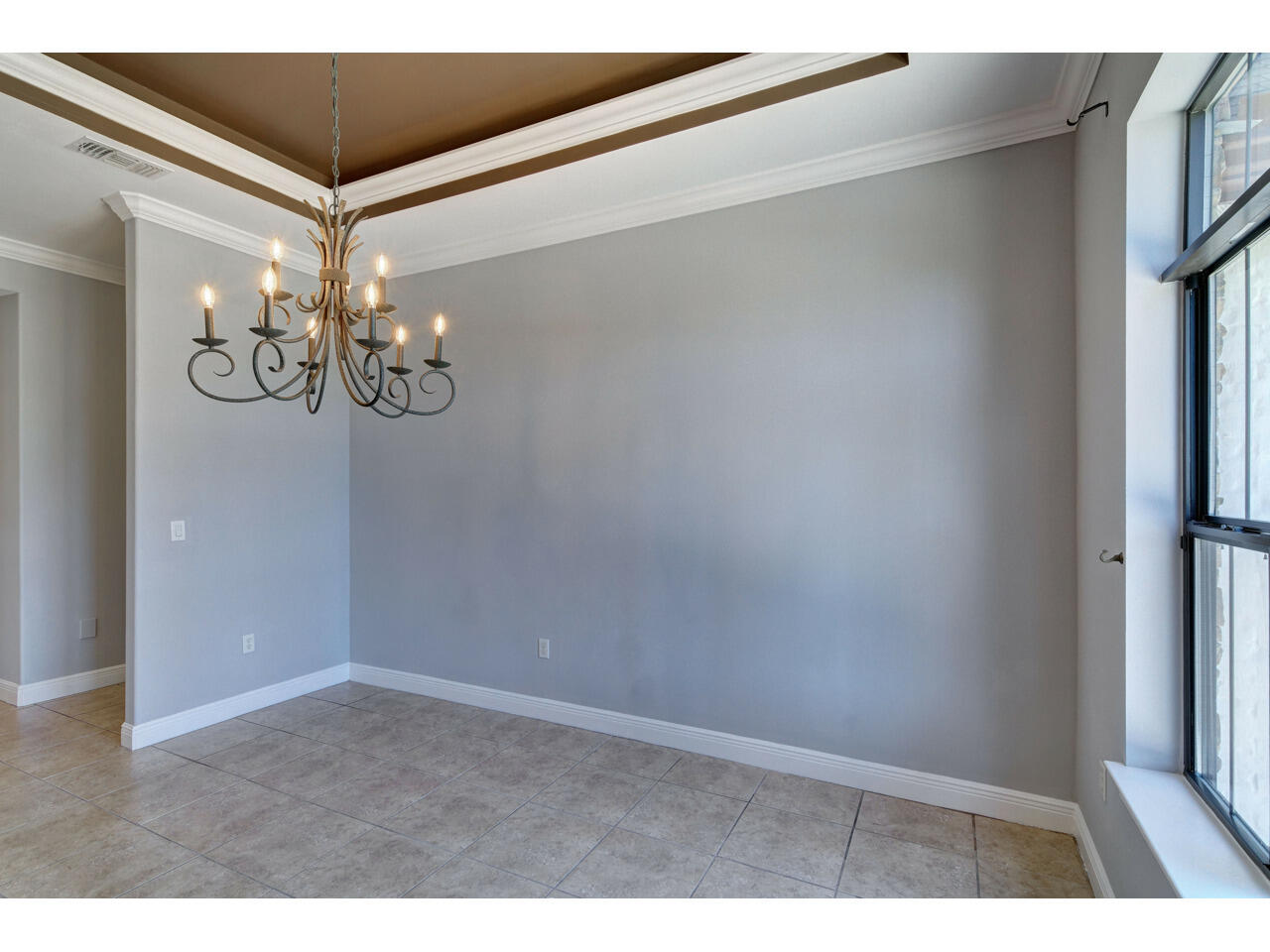 HOLIDAY SHORES ESTATES 2ND ADDN - Residential