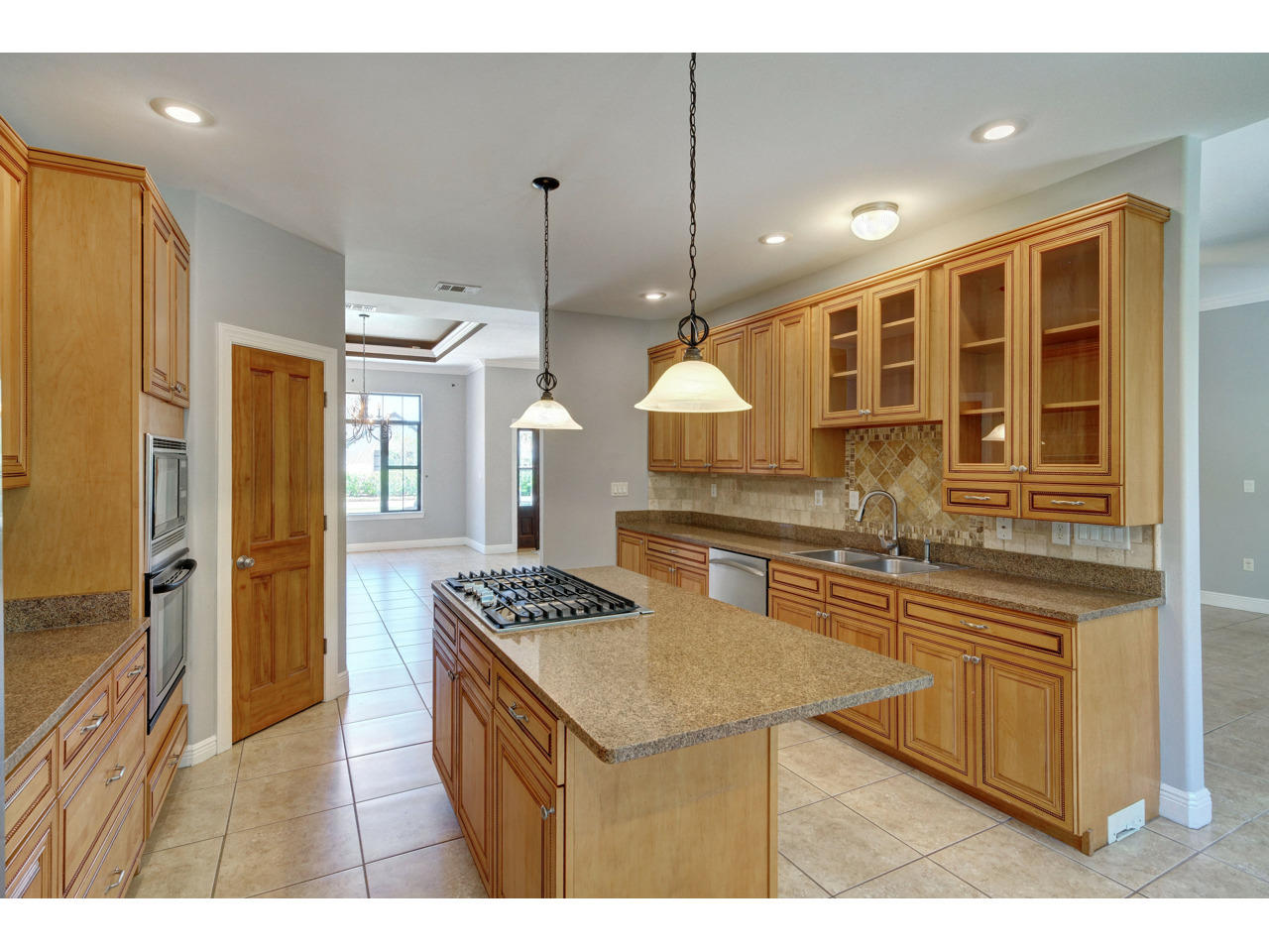 HOLIDAY SHORES ESTATES 2ND ADDN - Residential