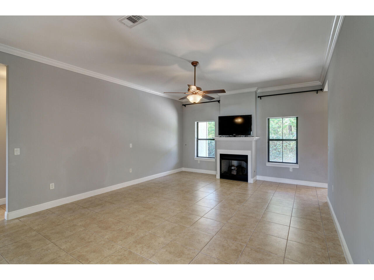 HOLIDAY SHORES ESTATES 2ND ADDN - Residential