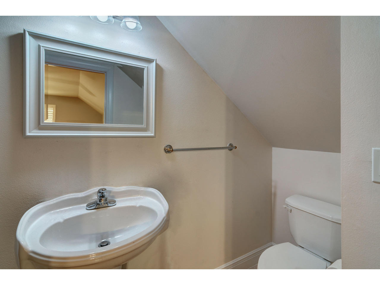 HOLIDAY SHORES ESTATES 2ND ADDN - Residential