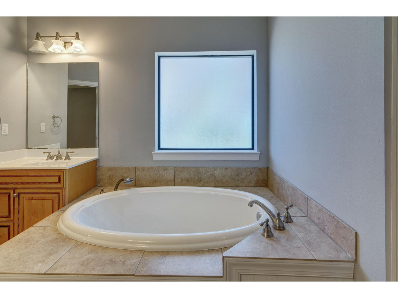 HOLIDAY SHORES ESTATES 2ND ADDN - Residential