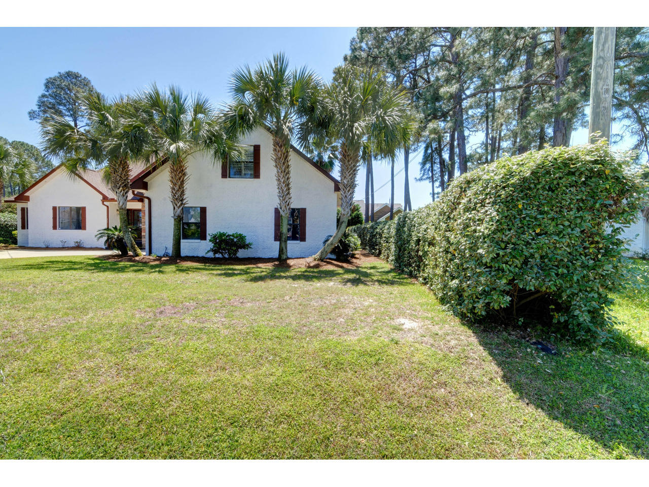 HOLIDAY SHORES ESTATES 2ND ADDN - Residential