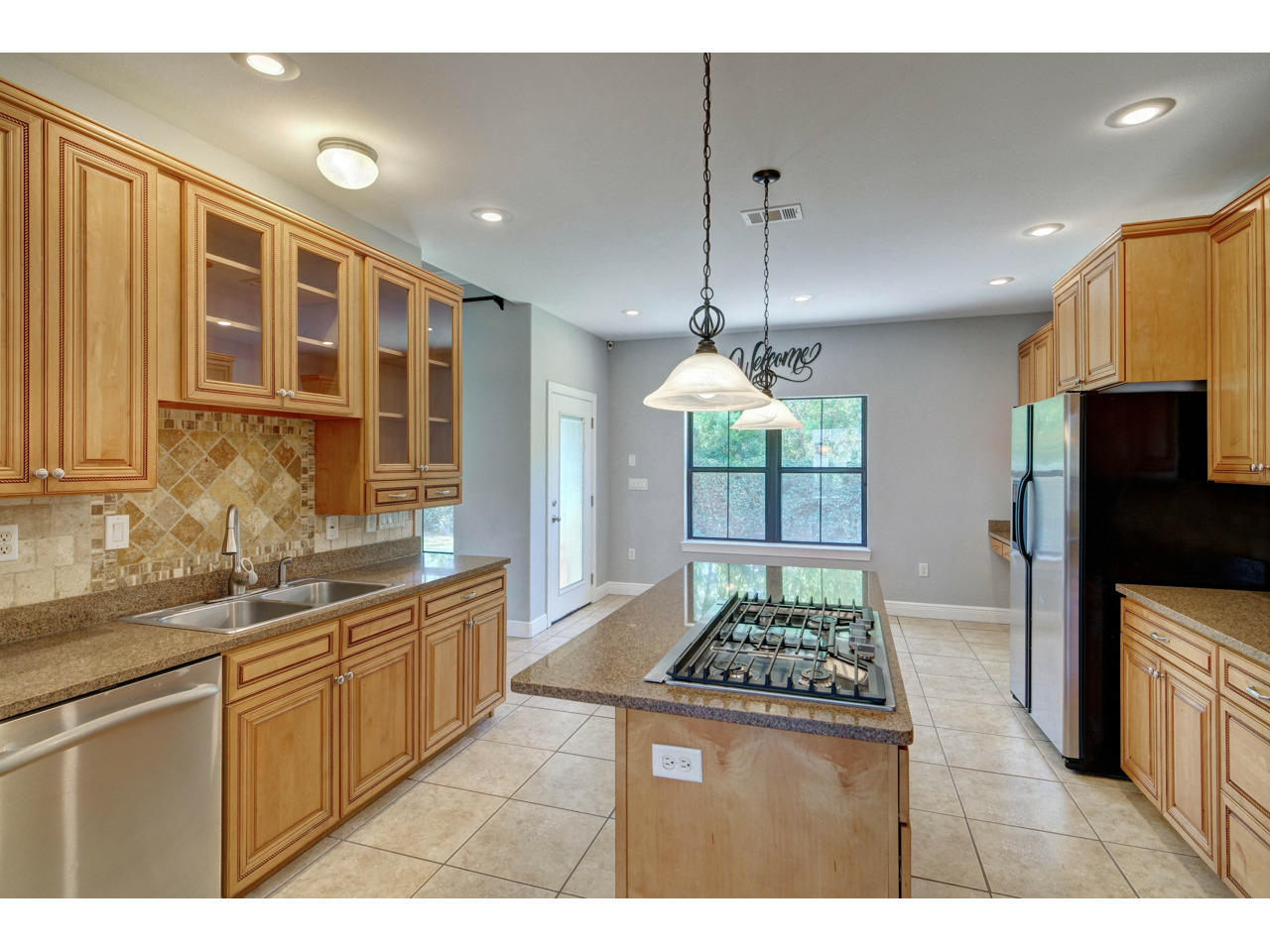 HOLIDAY SHORES ESTATES 2ND ADDN - Residential