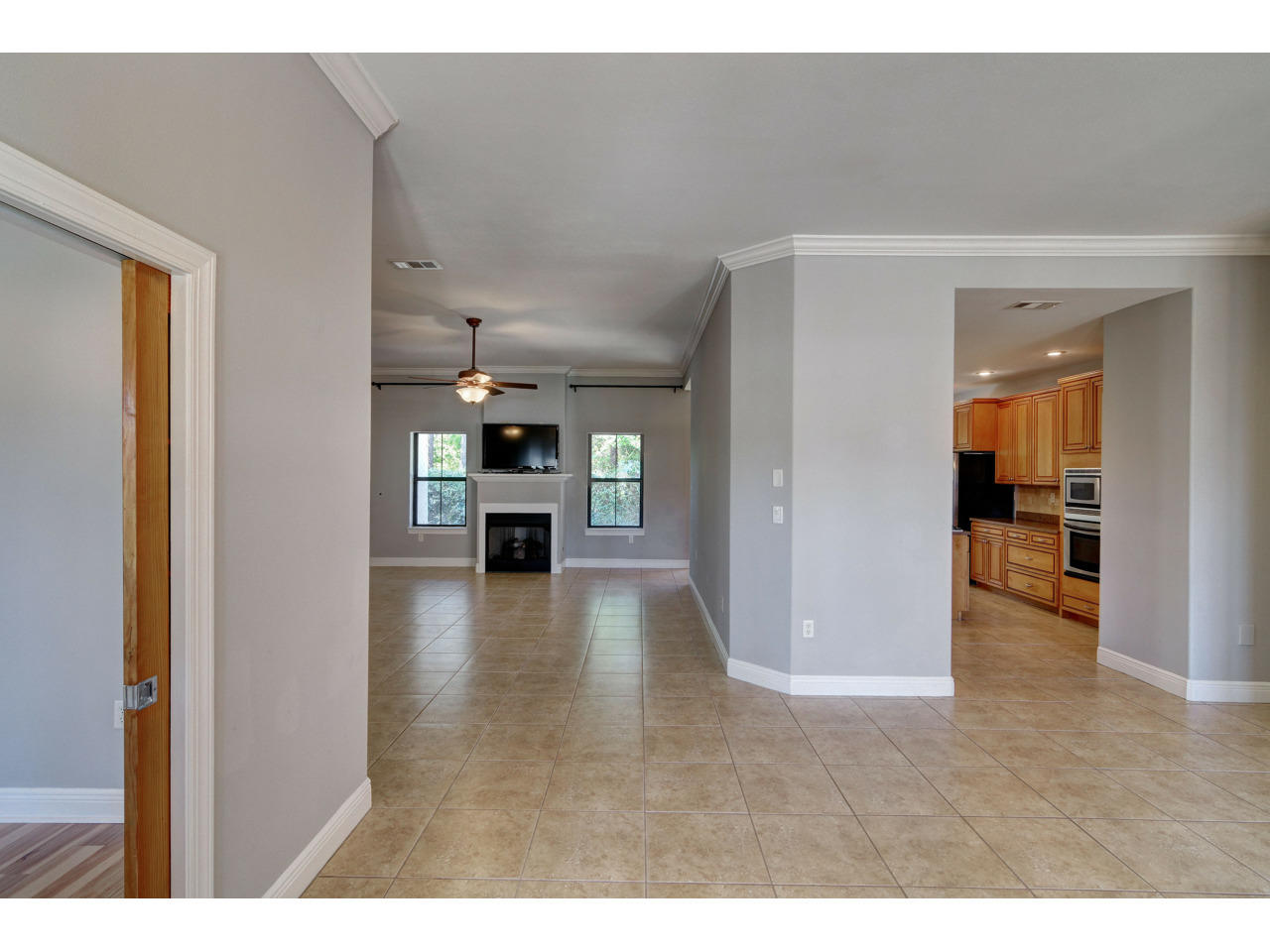 HOLIDAY SHORES ESTATES 2ND ADDN - Residential