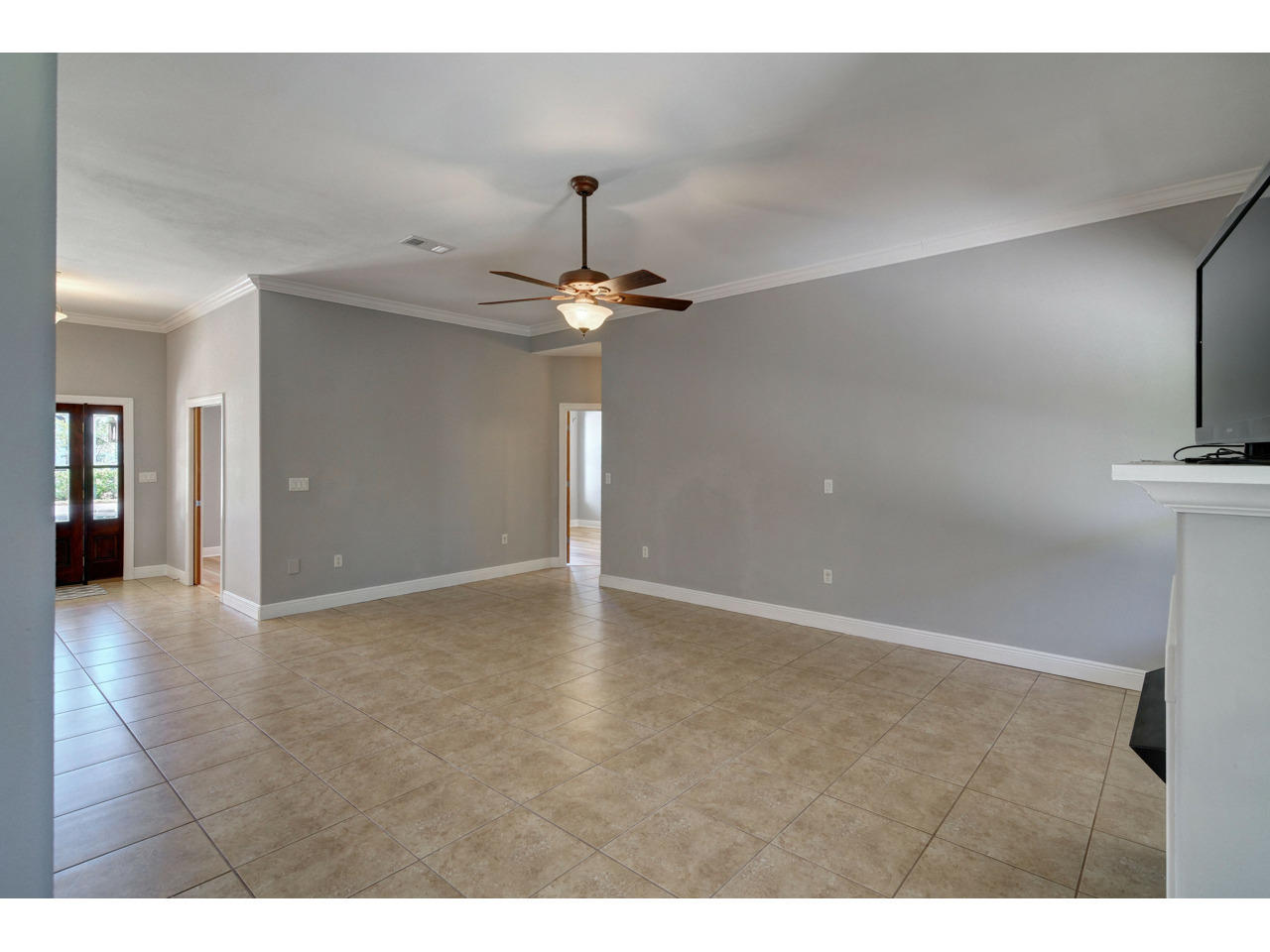 HOLIDAY SHORES ESTATES 2ND ADDN - Residential