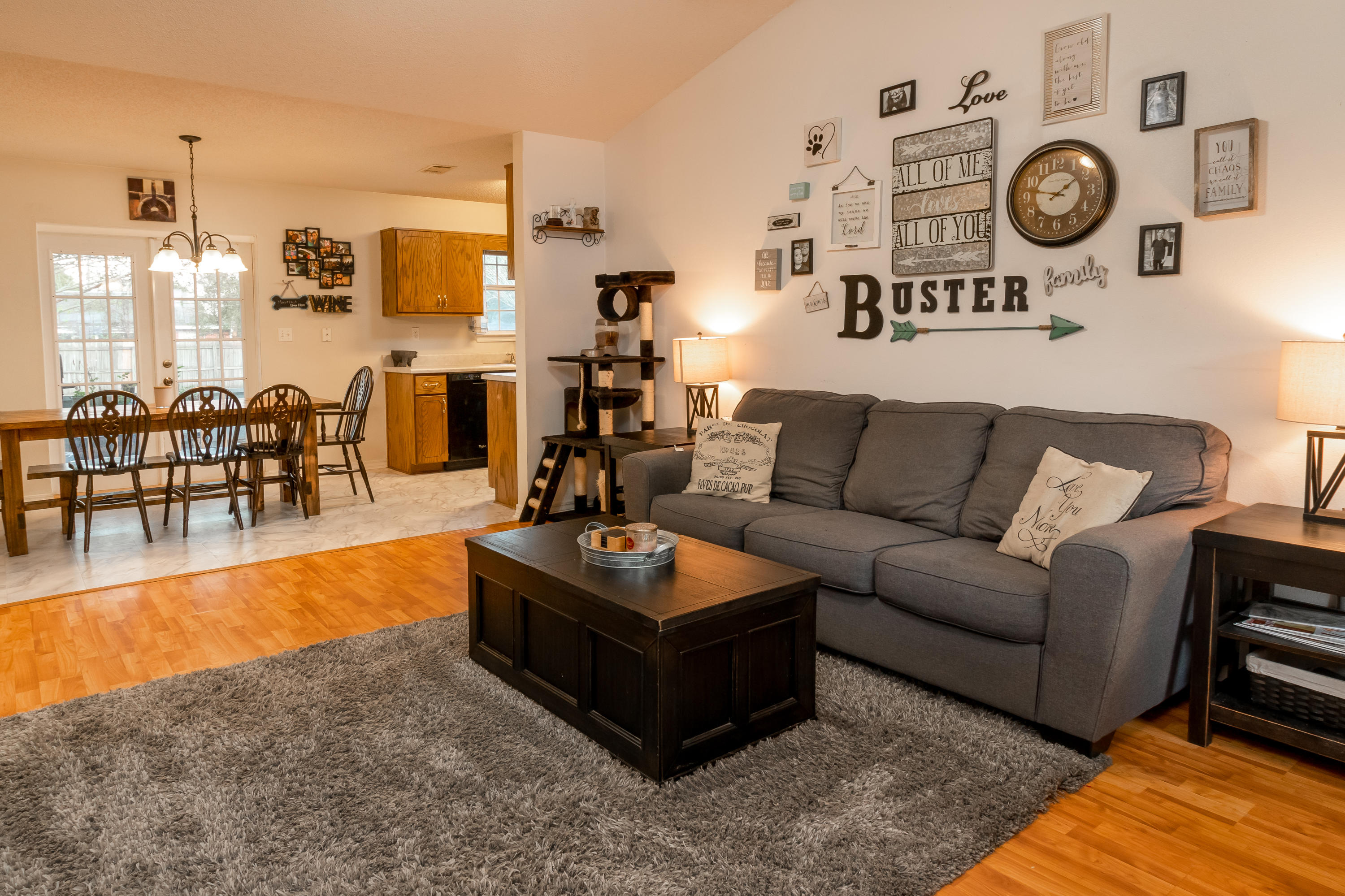 AUBURN ACRES - Residential