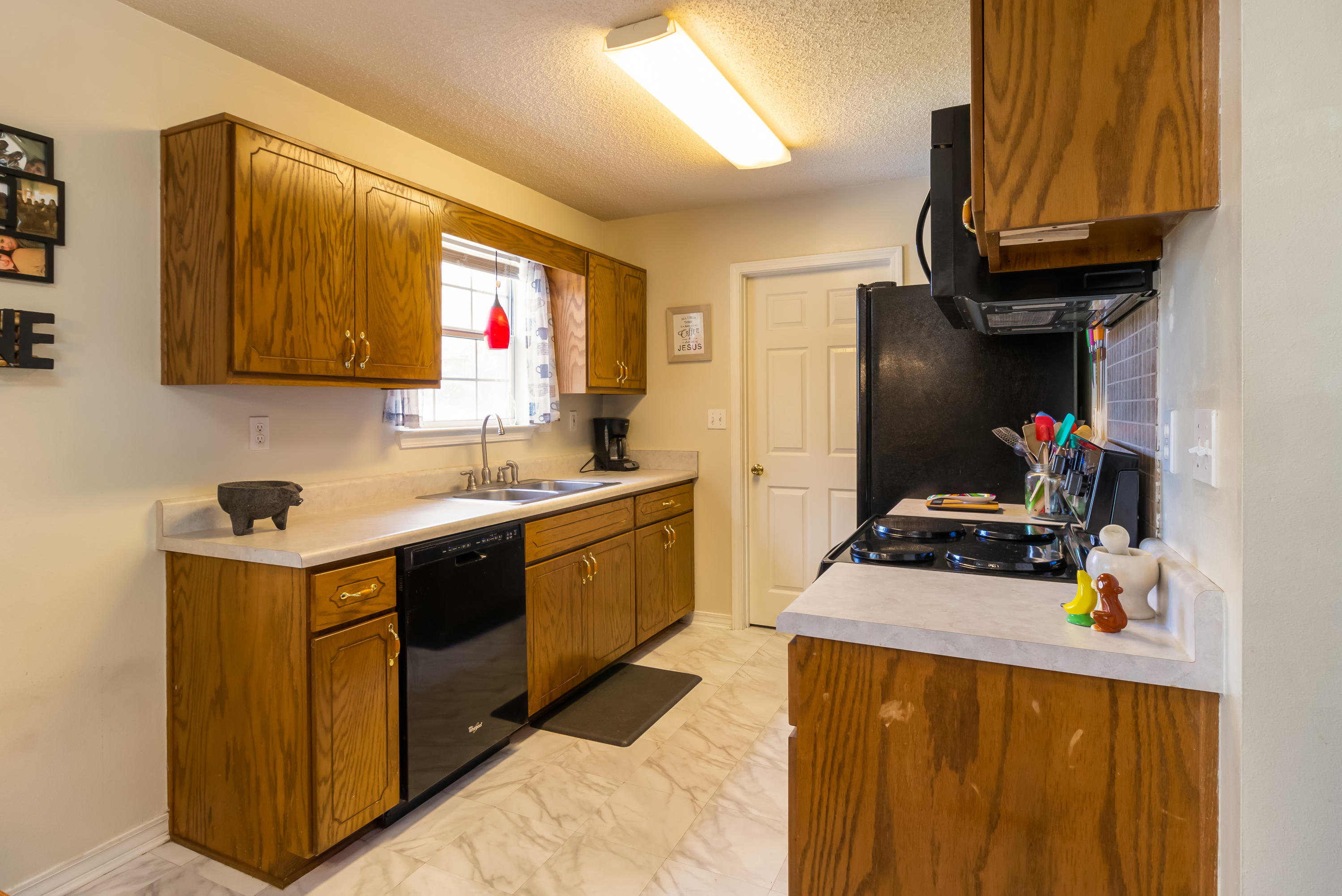 AUBURN ACRES - Residential