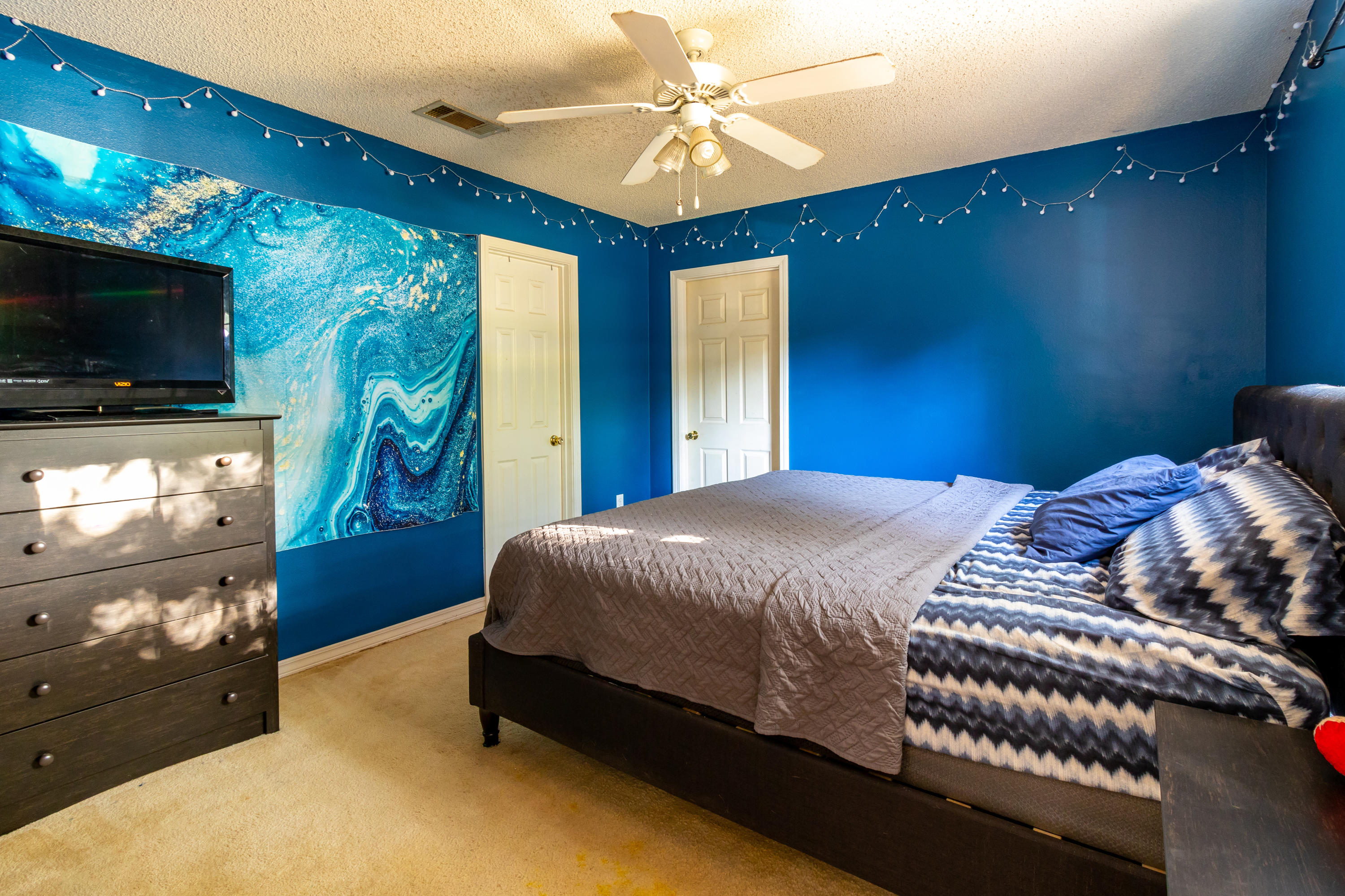 AUBURN ACRES - Residential