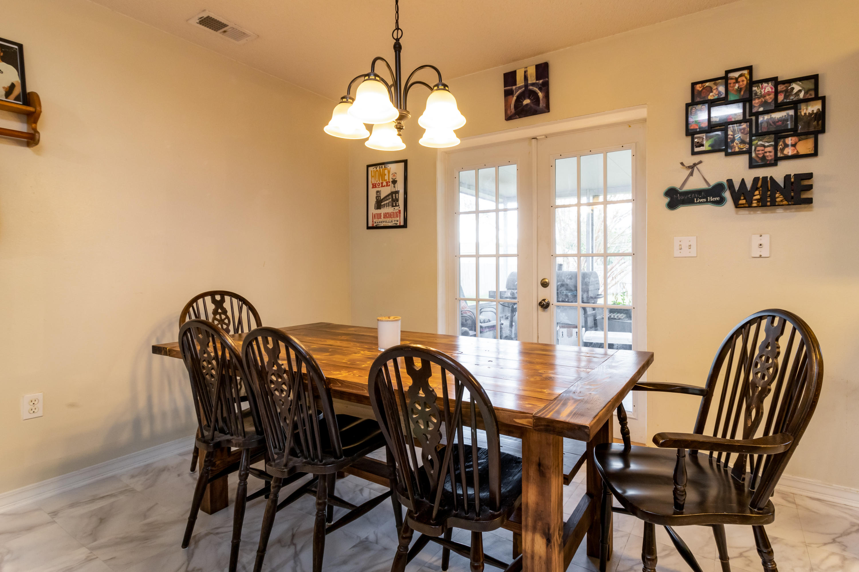 AUBURN ACRES - Residential